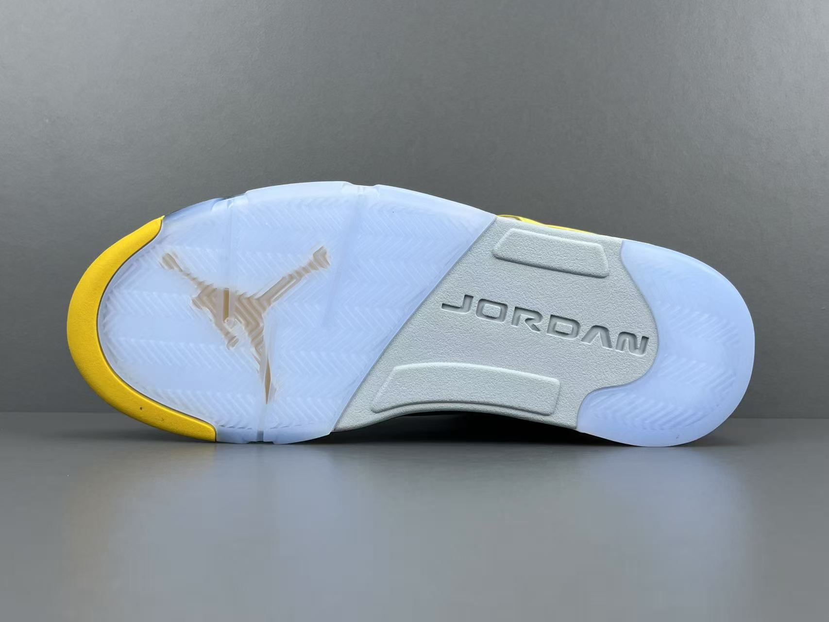  
【AJ5】Jordan Air Jordan 5 Retro Tokyo T23 东京 高帮 复古篮