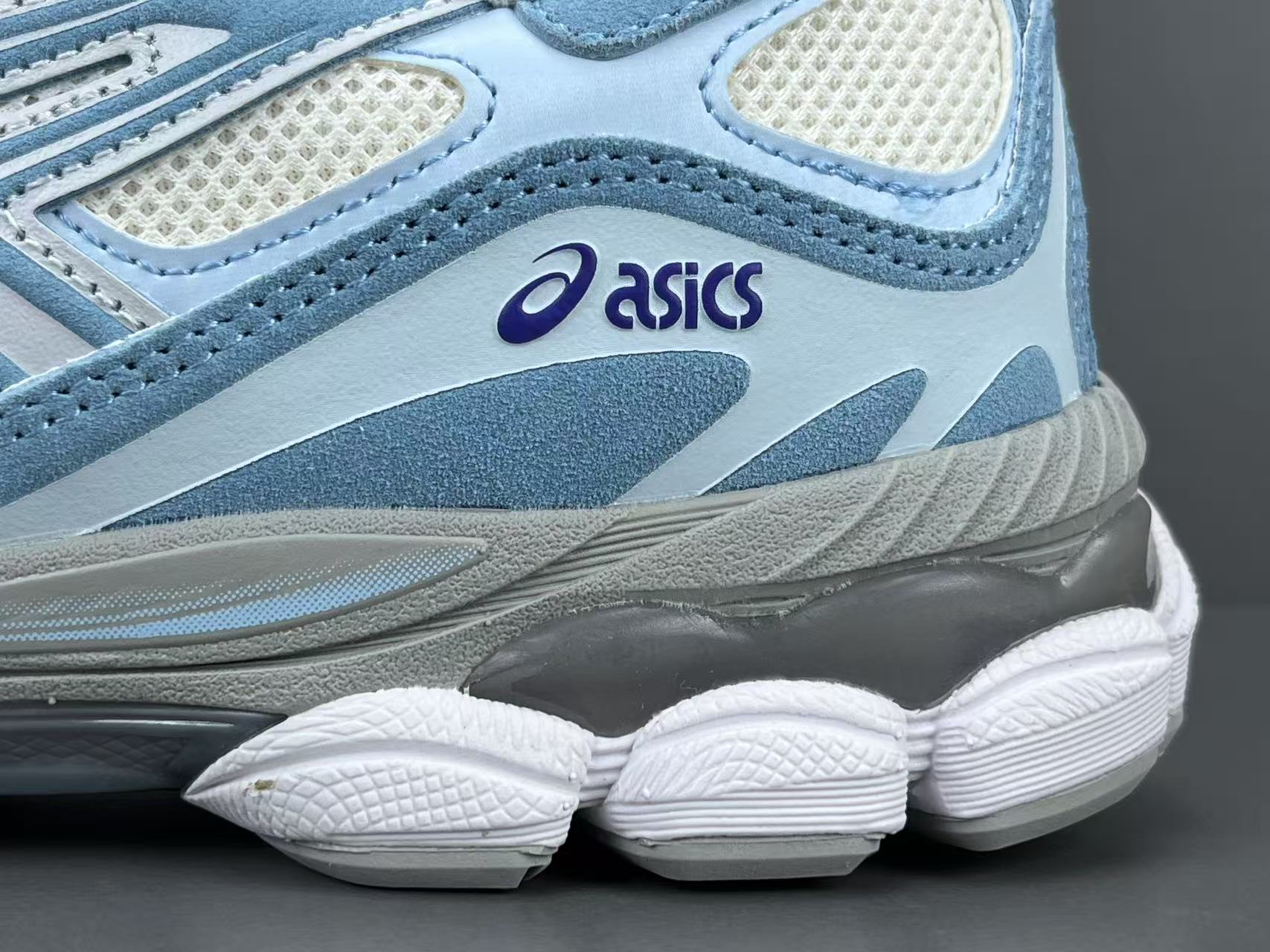  
【新Plus版 亚瑟士】Asics GEL-NYC系列 舒适百搭 低帮 休闲跑步鞋 男女同款 白蓝

