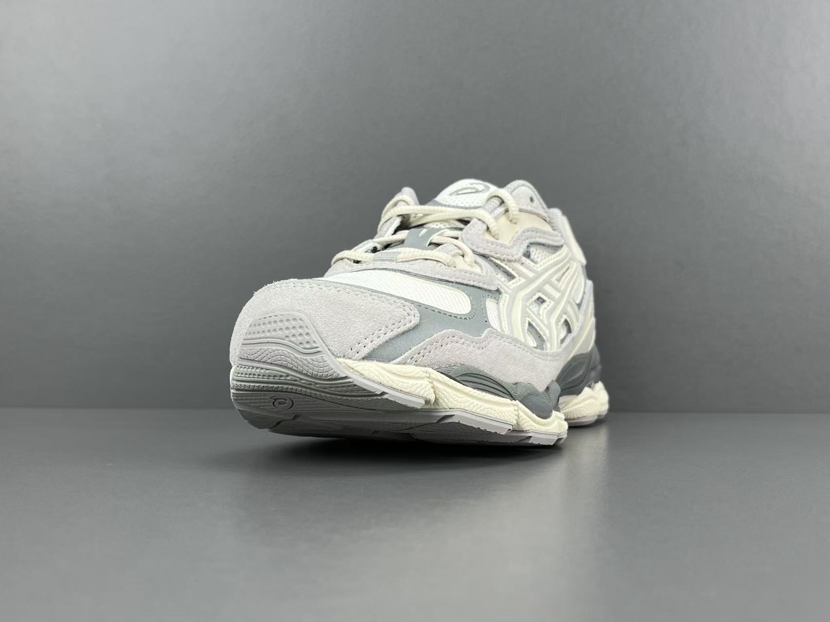  
【新Plus版 亚瑟士】Asics GEL-NYC系列 舒适百搭 低帮 休闲跑步鞋 男女同款 黑色
