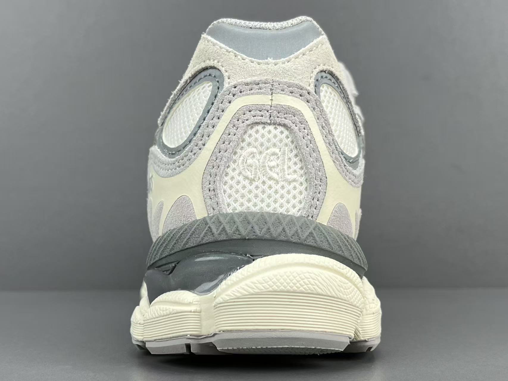  
【新Plus版 亚瑟士】Asics GEL-NYC系列 舒适百搭 低帮 休闲跑步鞋 男女同款 黑色
