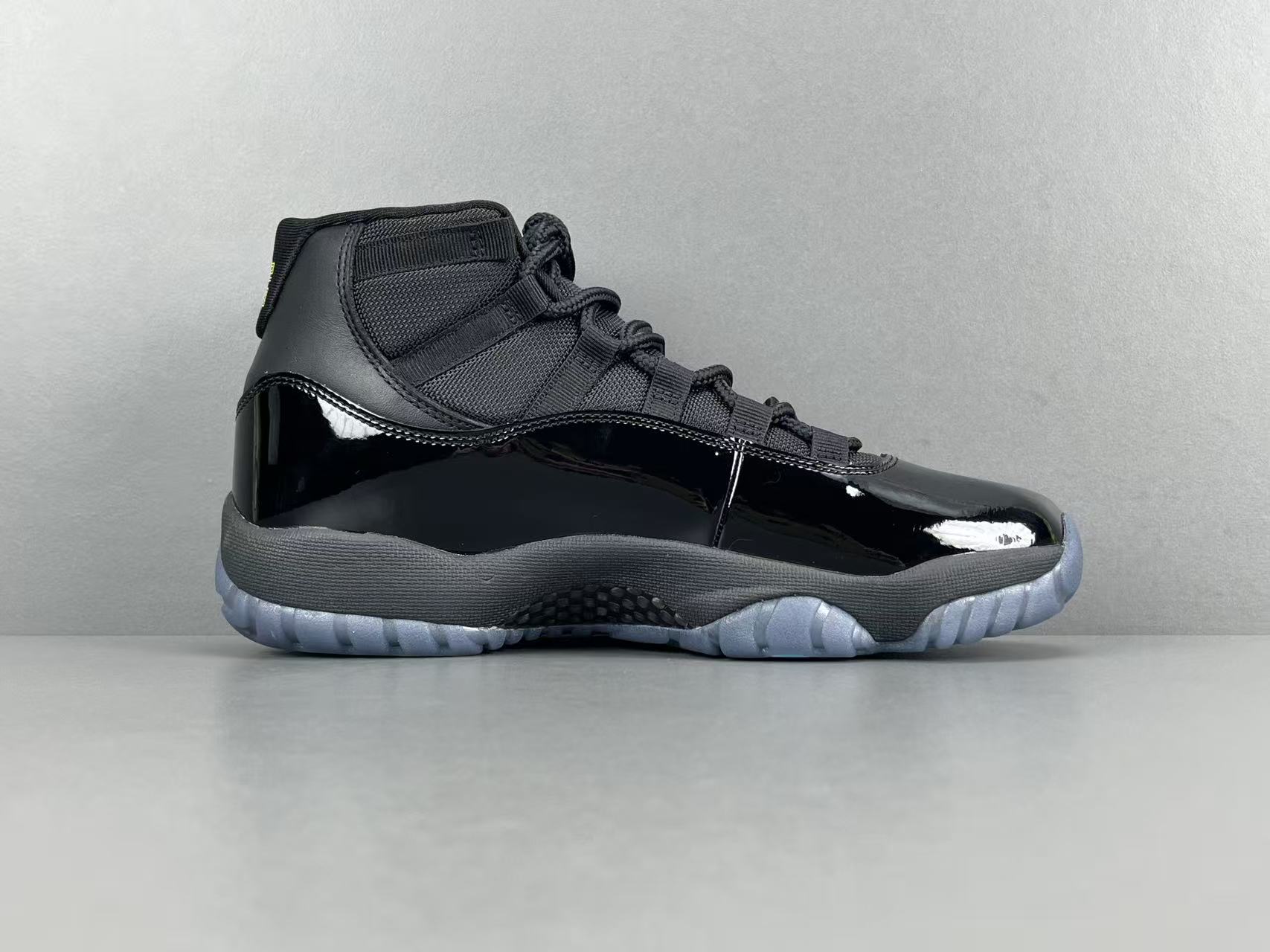 价格下调！ 【OG版 AJ11】Jordan Air Jordan 11 Gamma Blue 耐磨 中