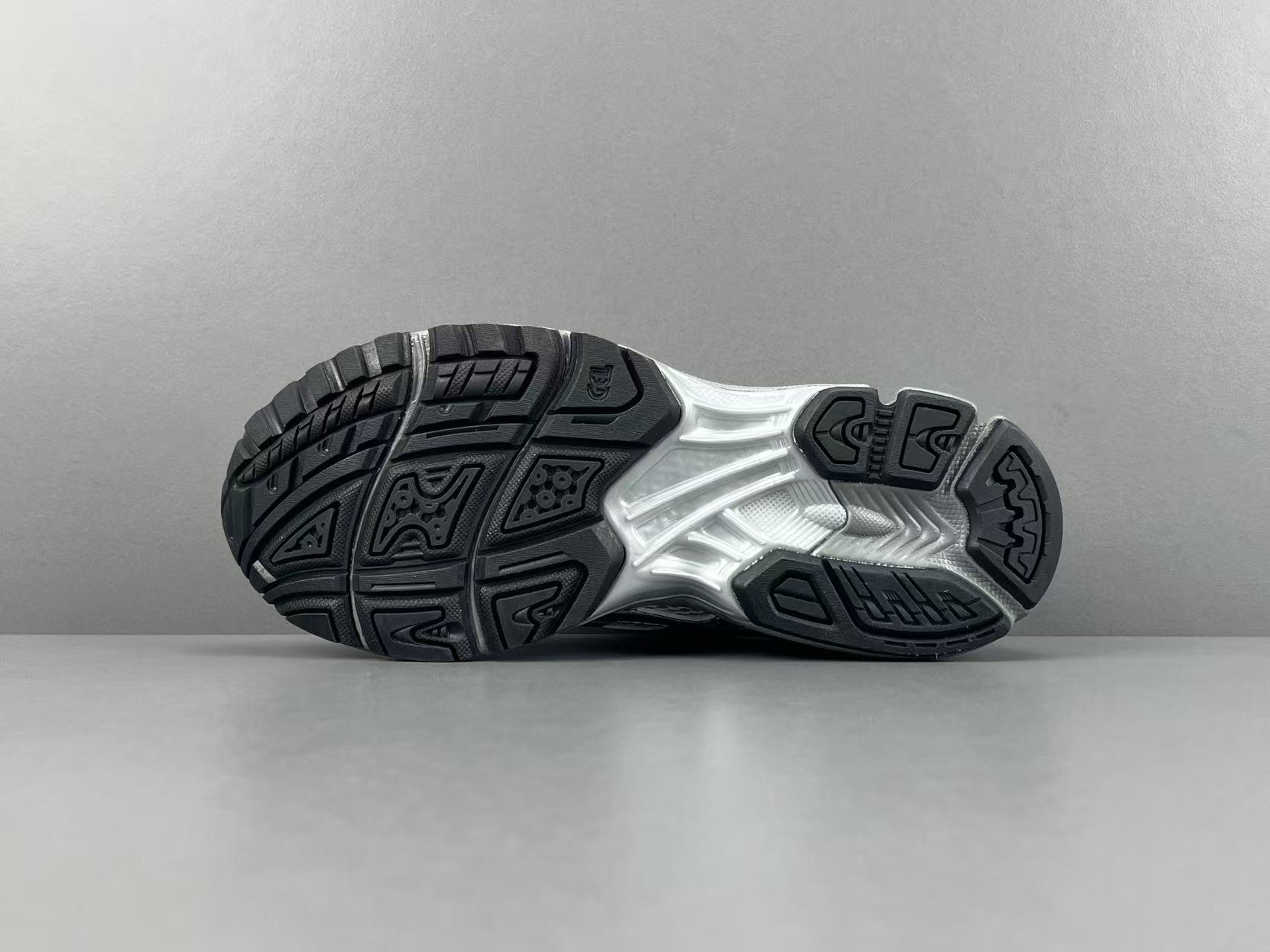 P新Zh版 亚瑟士-Asics Gel-Kayano 14 黑灰 1203A706-020尺码36 37