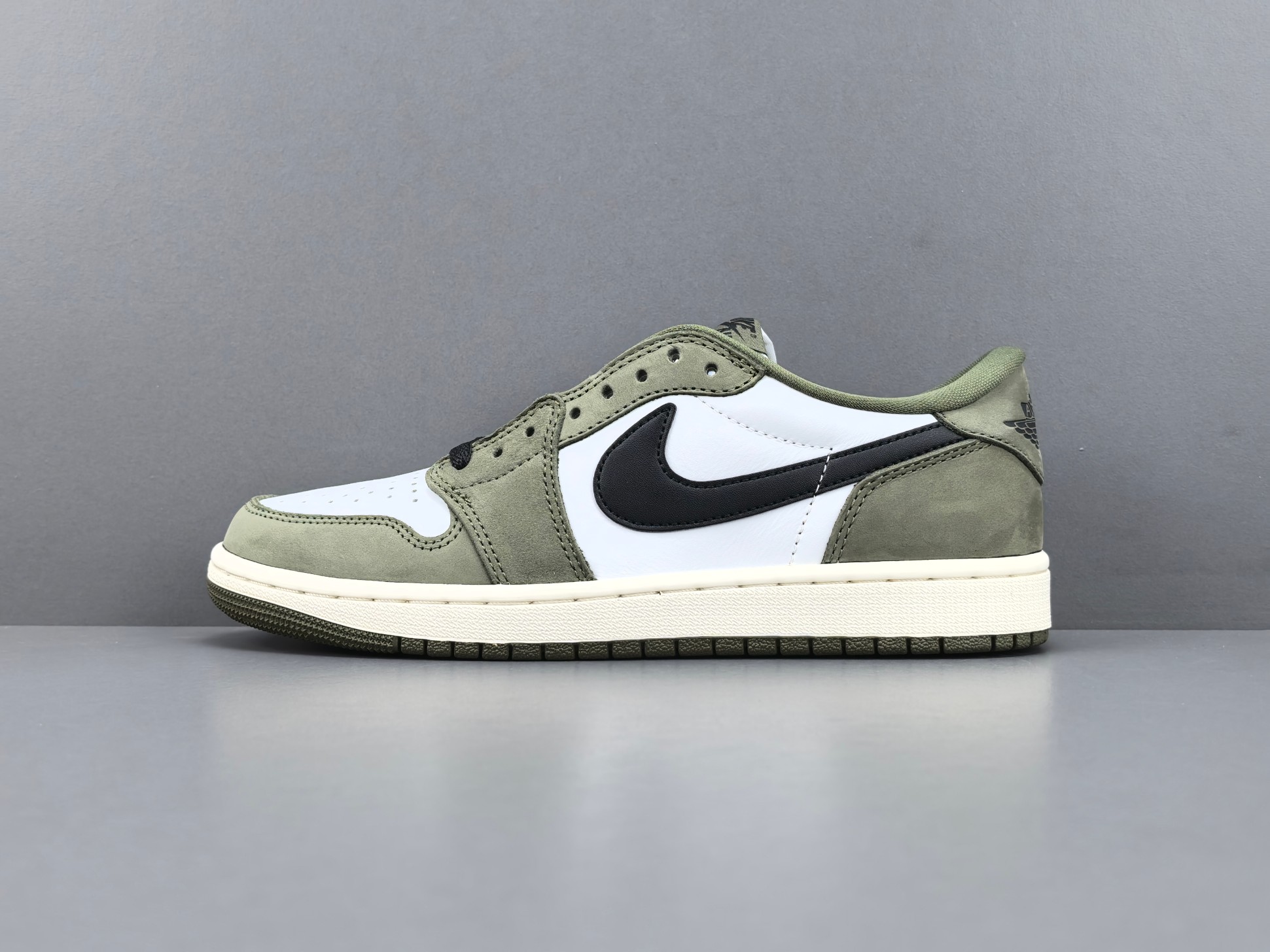 P 【新X版 AJ1低帮】Jordan Air Jordan 1 Retro Low OG 小倒钩配色 