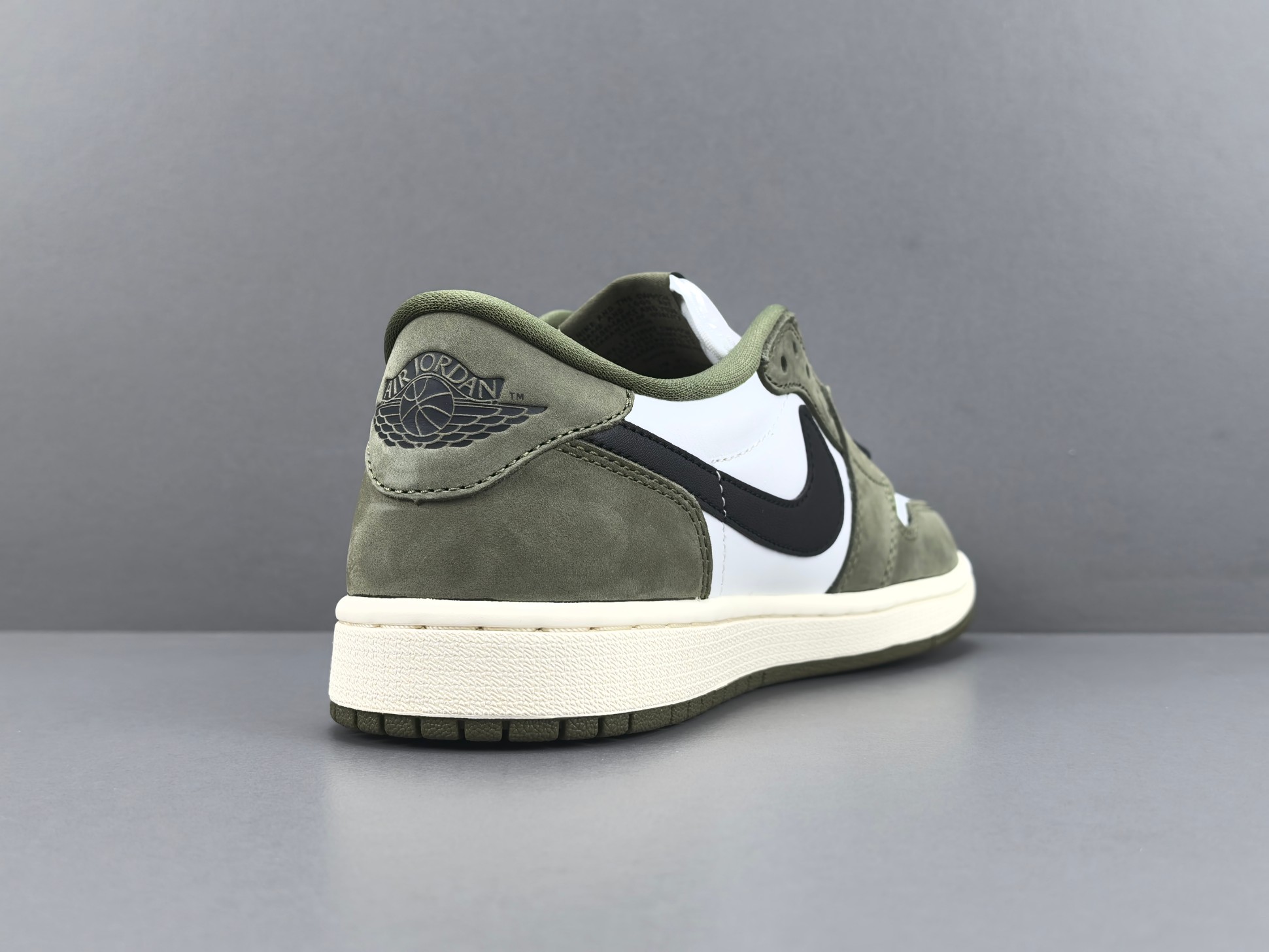 P 【新X版 AJ1低帮】Jordan Air Jordan 1 Retro Low OG 小倒钩配色 