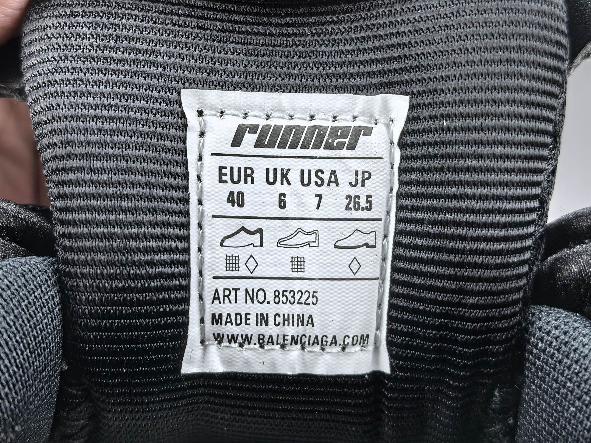 P 【外贸版 巴黎7.5LED】Balenciaga巴黎世家 Runner Led 圆头系带 低帮 老爹