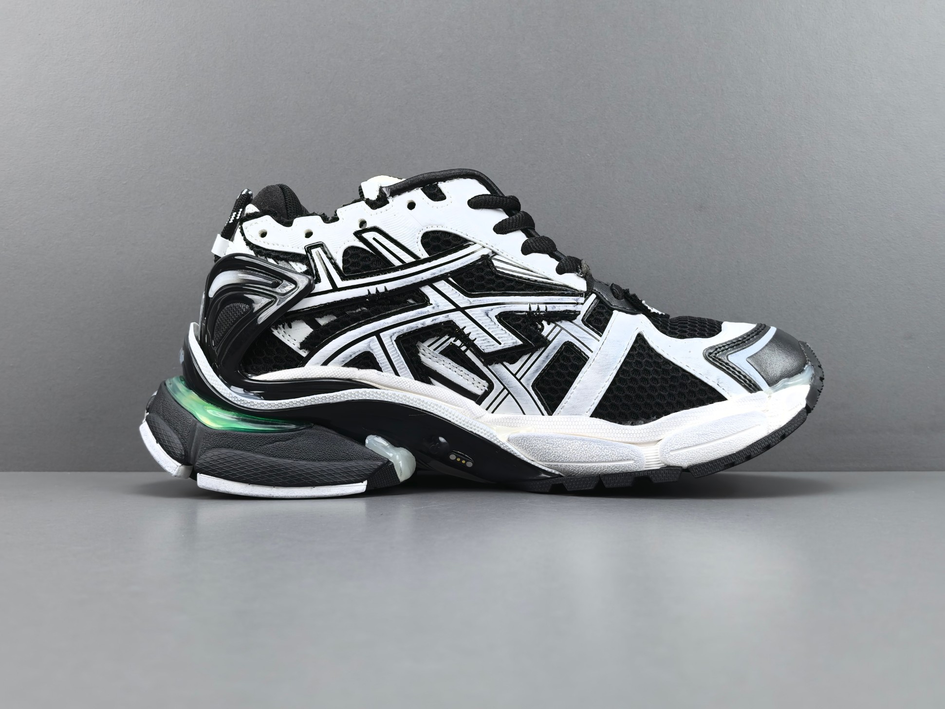 P 【外贸版 巴黎7.5LED】Balenciaga巴黎世家 Runner Led 圆头系带 低帮 老爹