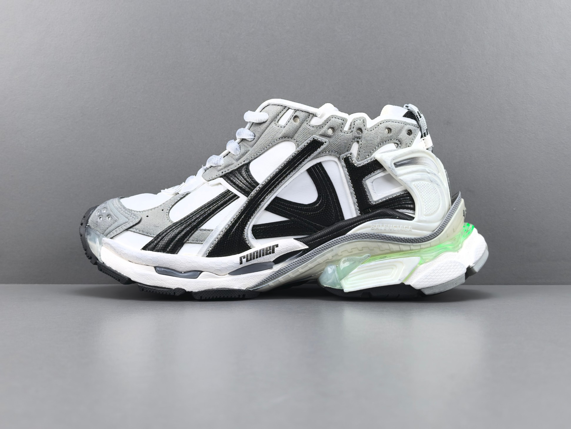 P 【外贸版 巴黎7.5LED】Balenciaga巴黎世家 Runner Led 圆头系带 低帮 老爹