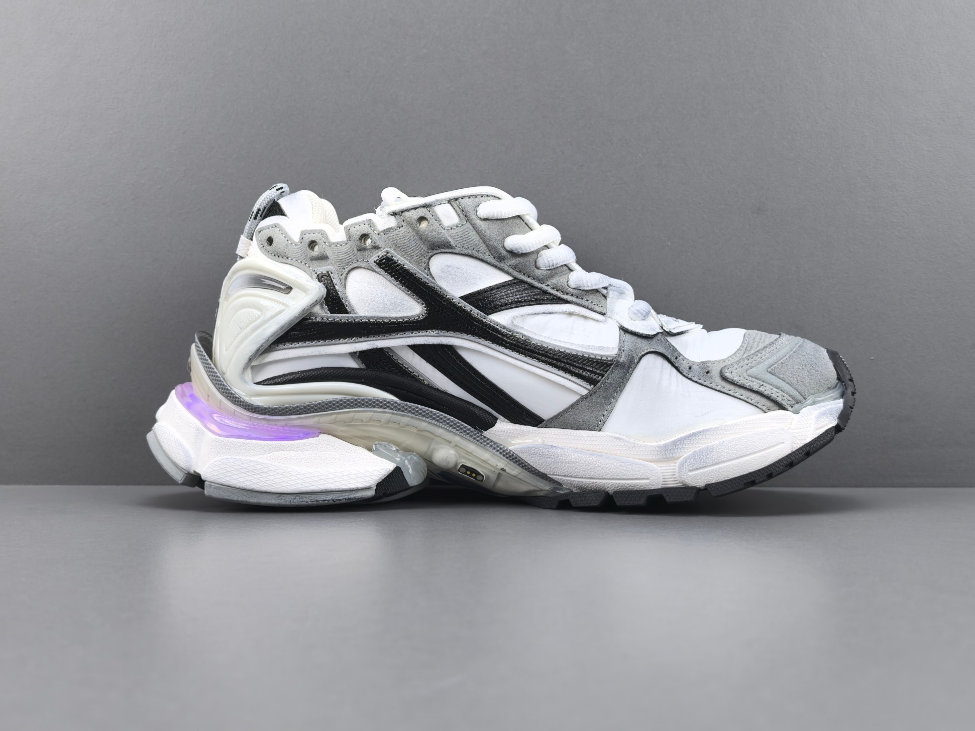 P 【外贸版 巴黎7.5LED】Balenciaga巴黎世家 Runner Led 圆头系带 低帮 老爹