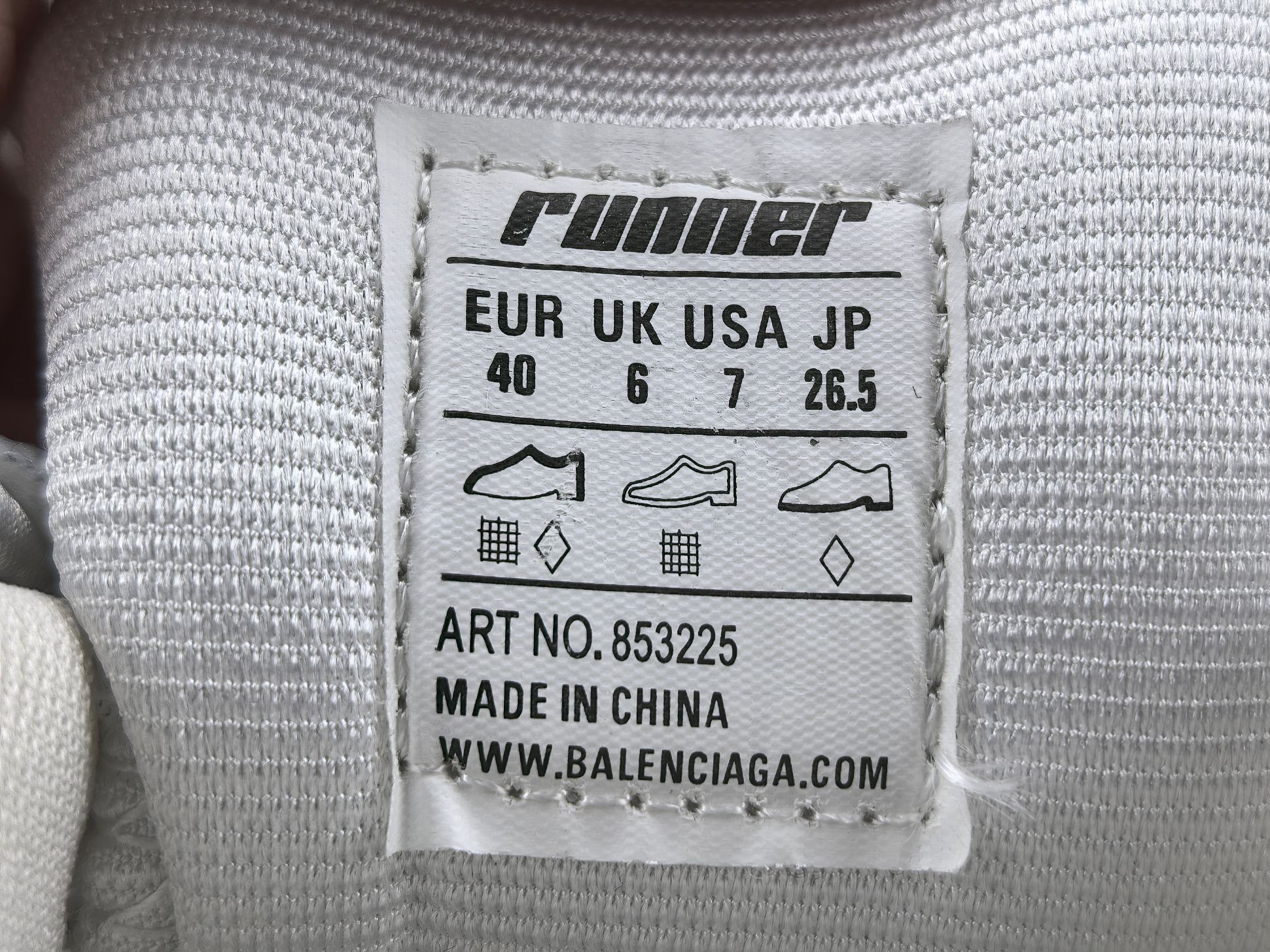 P 【外贸版 巴黎7.5LED】Balenciaga巴黎世家 Runner Led 圆头系带 低帮 老爹