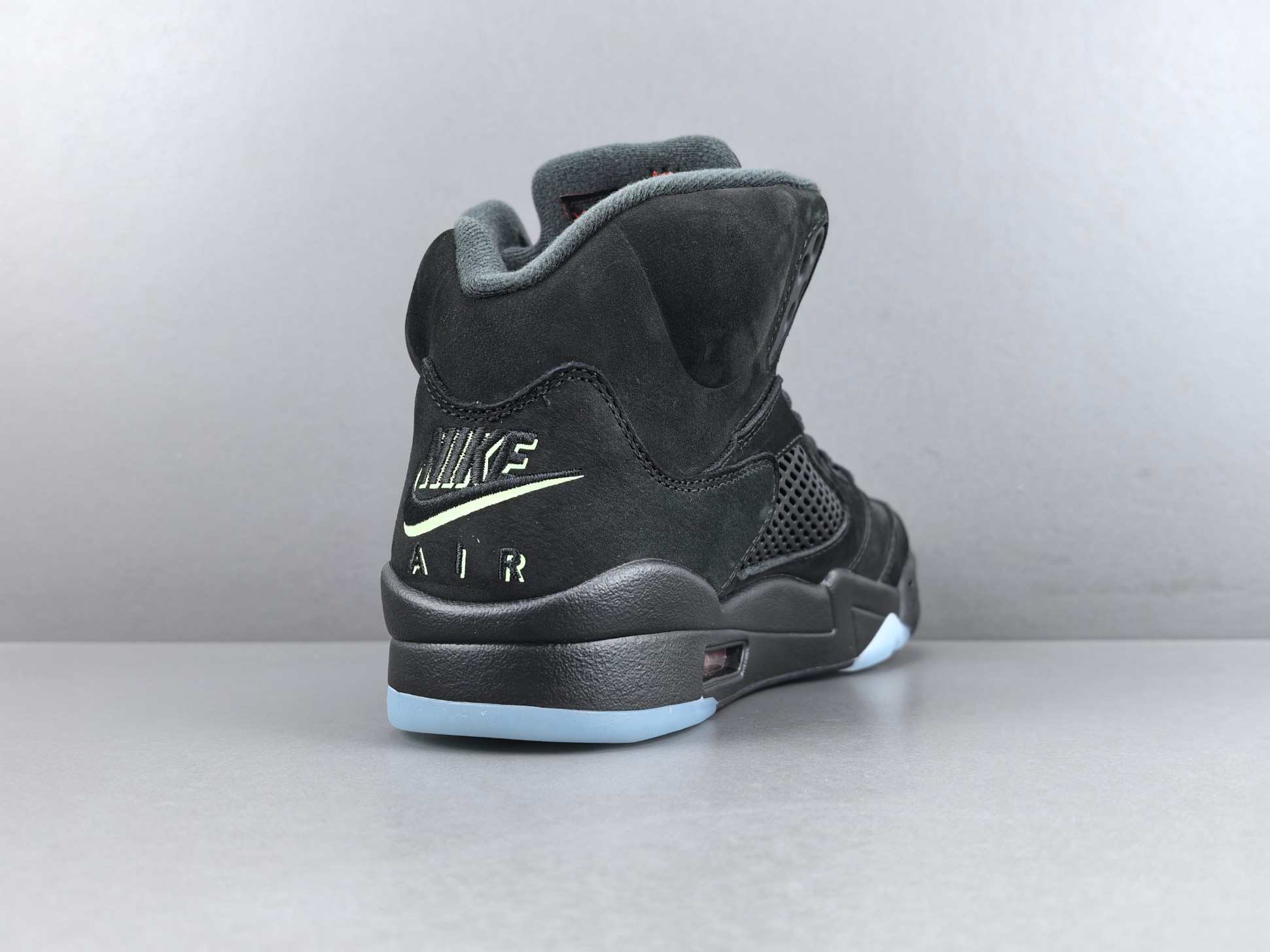【OG版 AJ5】Jordan Air Jordan 5 Halloween 舒适贴合 复古篮球鞋 男女同款 黑色 尺码