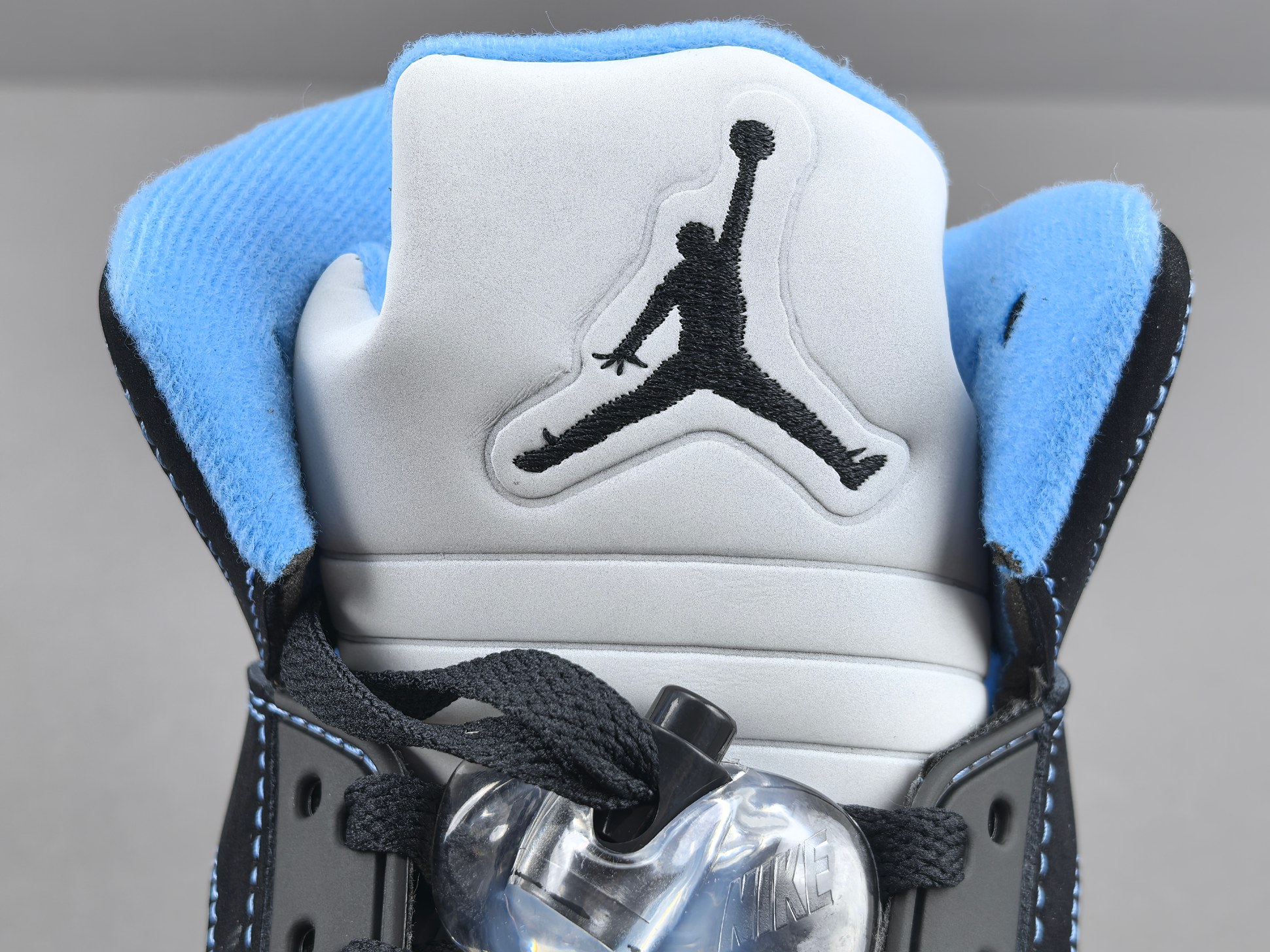 【OG版 AJ5】Jordan Air Jordan 5 舒适贴合 复古篮球鞋 男款 黑色 尺码40-47.5  货号D