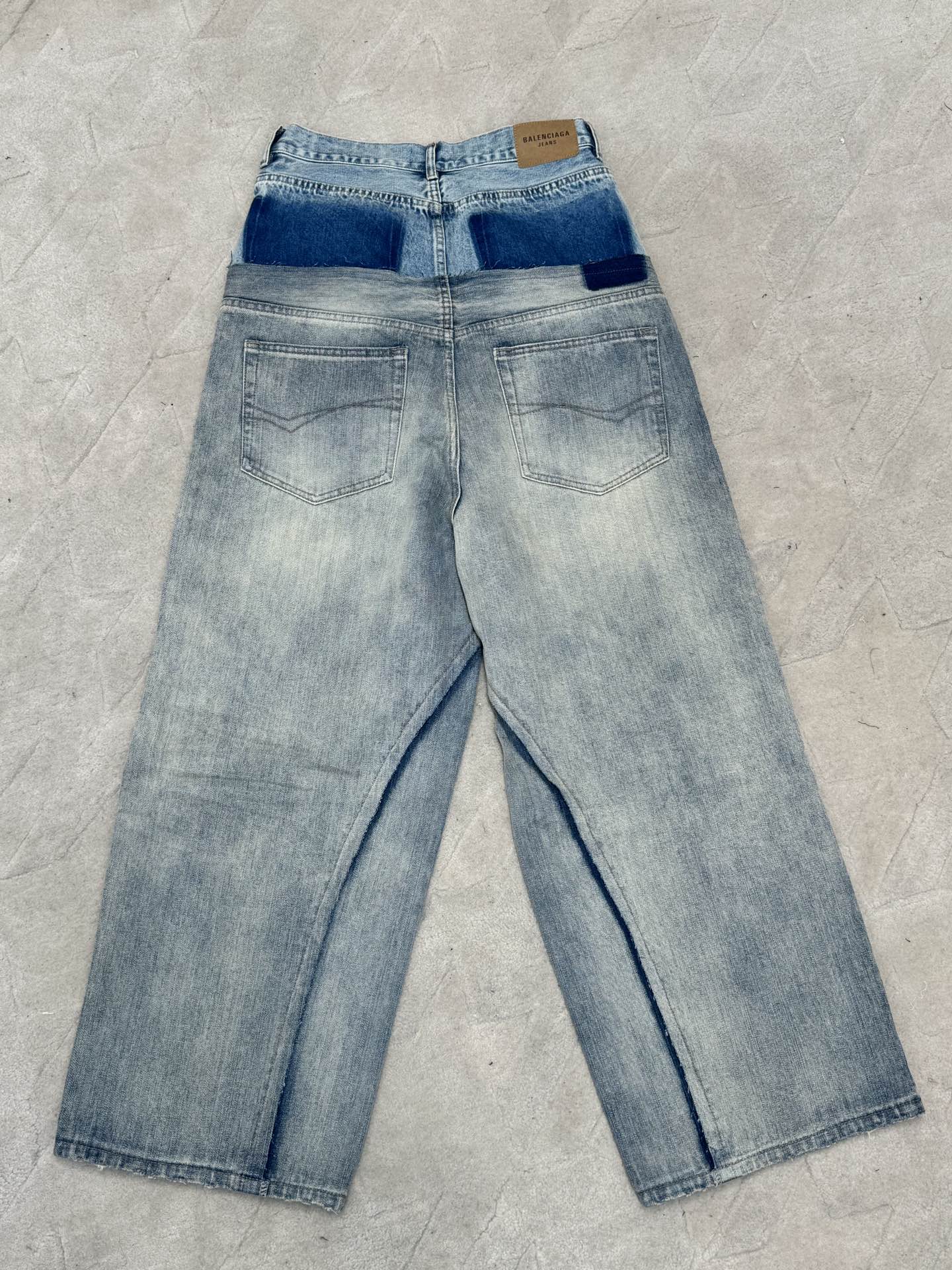 Balenciaga Winter Collection Double Waist Contrasting Denim Jeans 8 i1729274954 5295 5