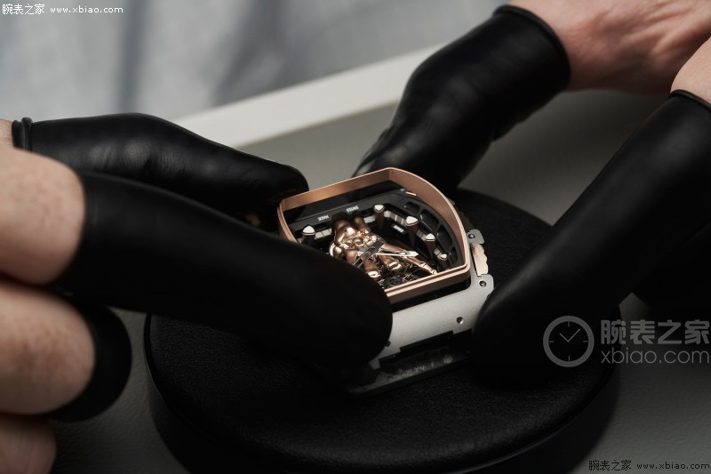 Y S 接受预定 价格终于下来了  理查德米勒RM66金手指 机械飞轮最肯定的是最奢侈的手表之一的收藏,对所有人闪烁,以看到"角"的手标志,象征了一代人,一个思想流派,一个精神状态。