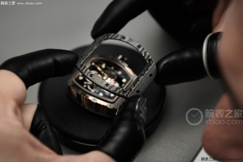 Y S 接受预定 价格终于下来了  理查德米勒RM66金手指 机械飞轮最肯定的是最奢侈的手表之一的收藏,对所有人闪烁,以看到"角"的手标志,象征了一代人,一个思想流派,一个精神状态。