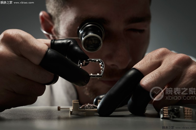 Y S 接受预定 价格终于下来了  理查德米勒RM66金手指 机械飞轮最肯定的是最奢侈的手表之一的收藏,对所有人闪烁,以看到"角"的手标志,象征了一代人,一个思想流派,一个精神状态。