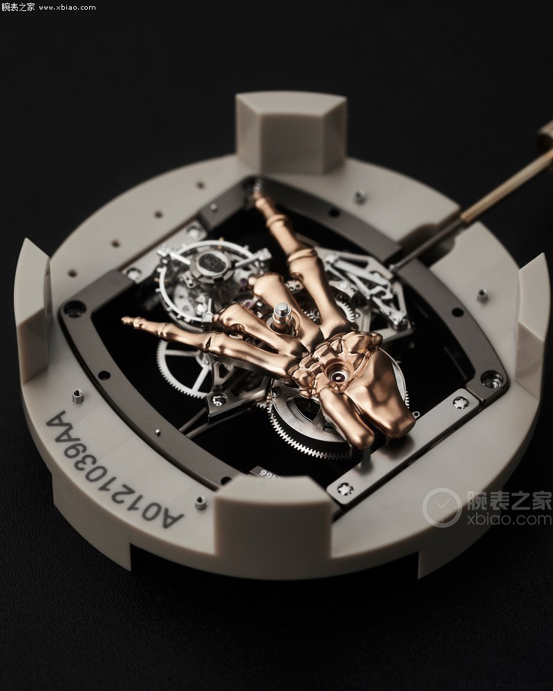 Y S 接受预定 价格终于下来了  理查德米勒RM66金手指 机械飞轮最肯定的是最奢侈的手表之一的收藏,对所有人闪烁,以看到"角"的手标志,象征了一代人,一个思想流派,一个精神状态。