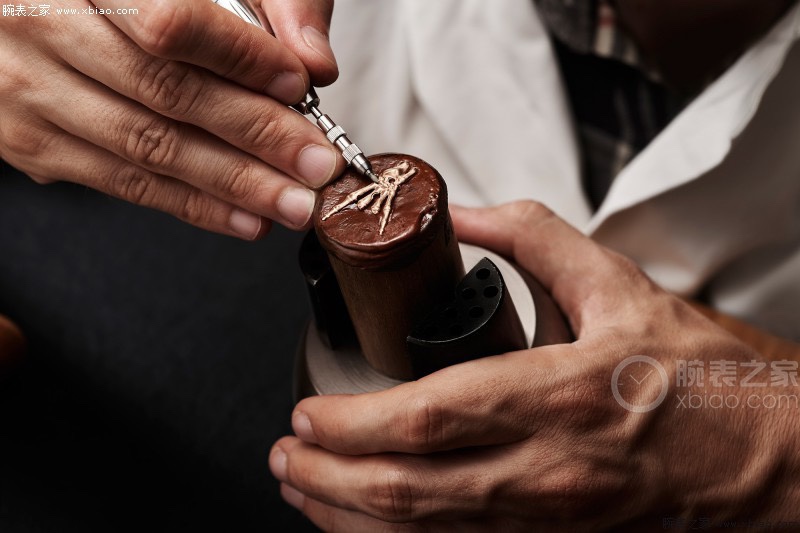 Y S 接受预定 价格终于下来了  理查德米勒RM66金手指 机械飞轮最肯定的是最奢侈的手表之一的收藏,对所有人闪烁,以看到"角"的手标志,象征了一代人,一个思想流派,一个精神状态。