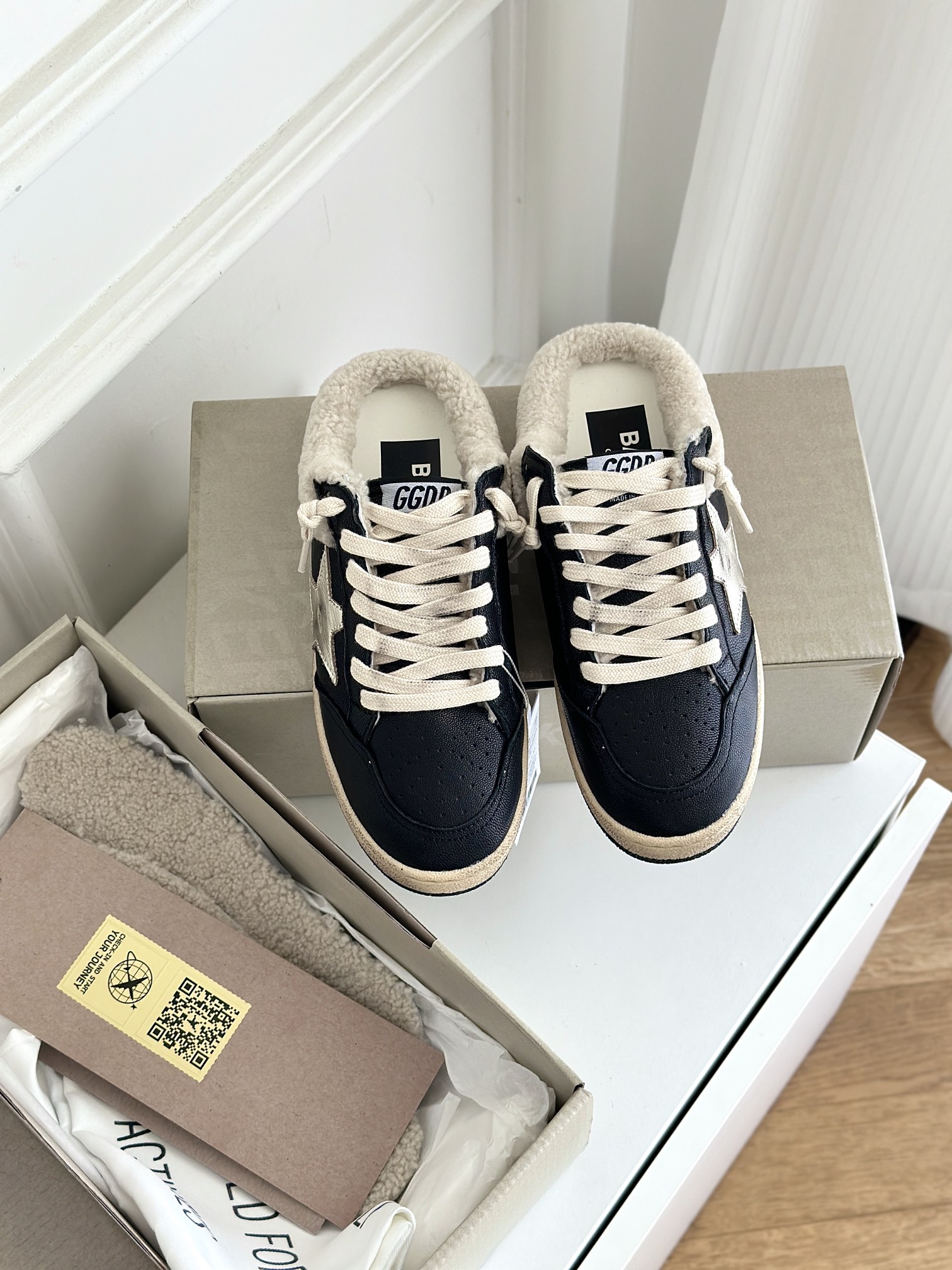 Golden Goose Skateboard Shoes Half Slippers Gold Cowhide Lambswool TPU Wool