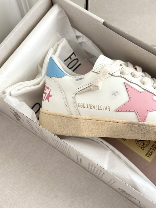 Golden Goose Deluxe Brand Ball Star Leather Sneaker Star Detail for Women 1 Golden Goose Deluxe Brand Ball Star Leather Sneaker Star Detail for Women