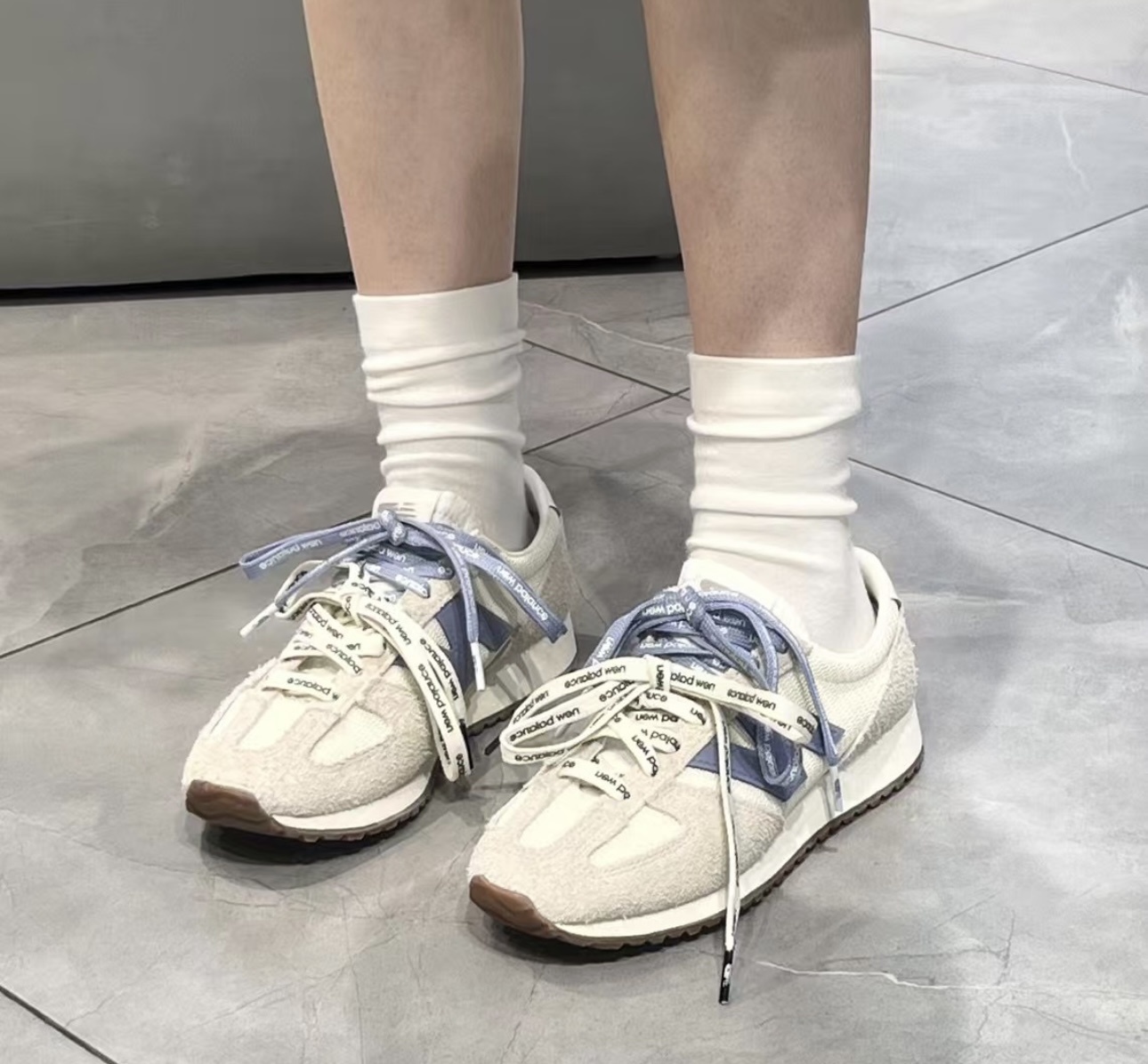 NO:255053,Matching demonstration, casual shoes/sports shoes, sneakers19860909搭配示范,休闲鞋/运动鞋,sneakers,Women's Shoes