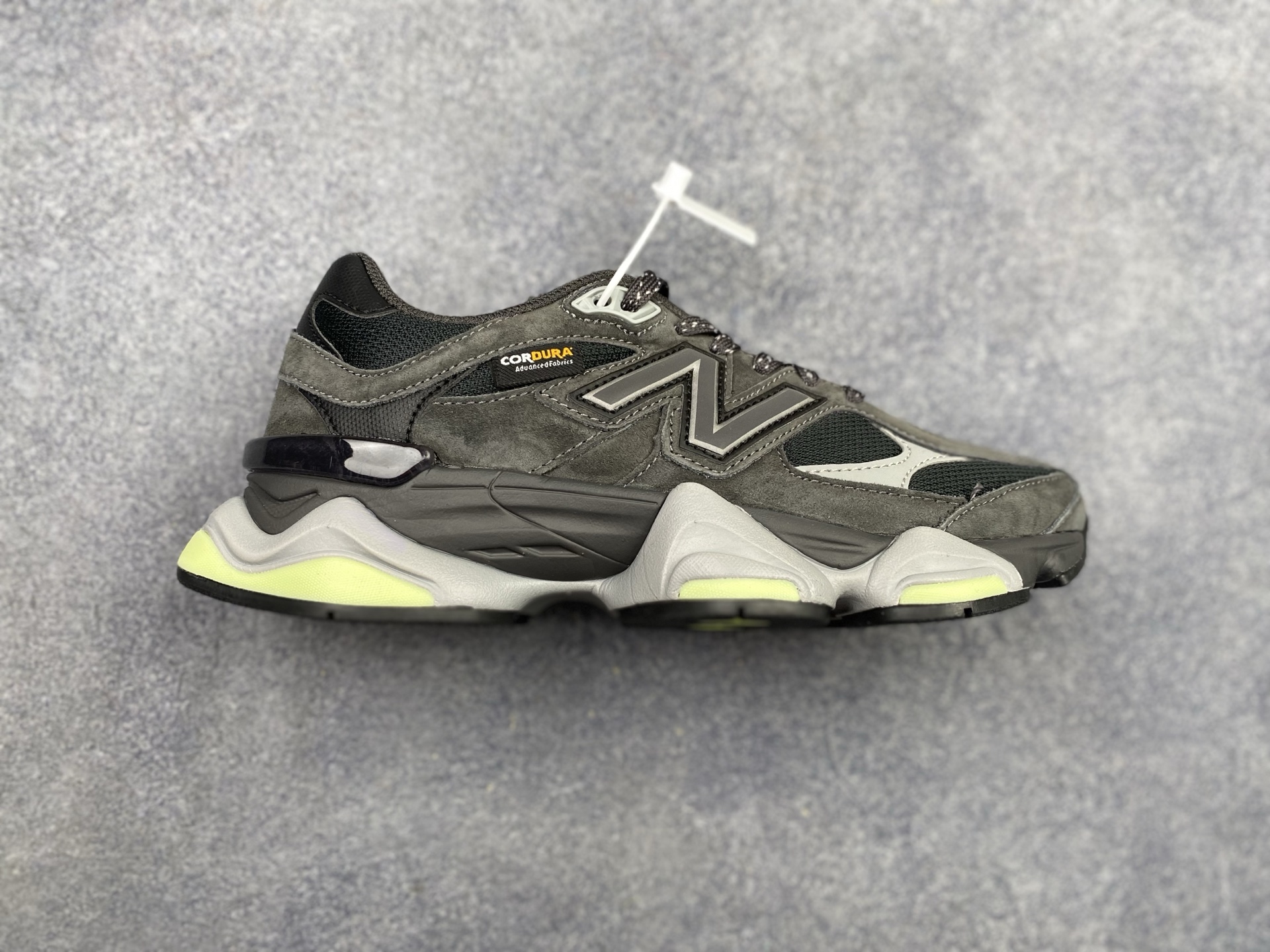 _dwU9smfOfJciH_u_ucN8ovcIe-dvT6K8cUUKCMg