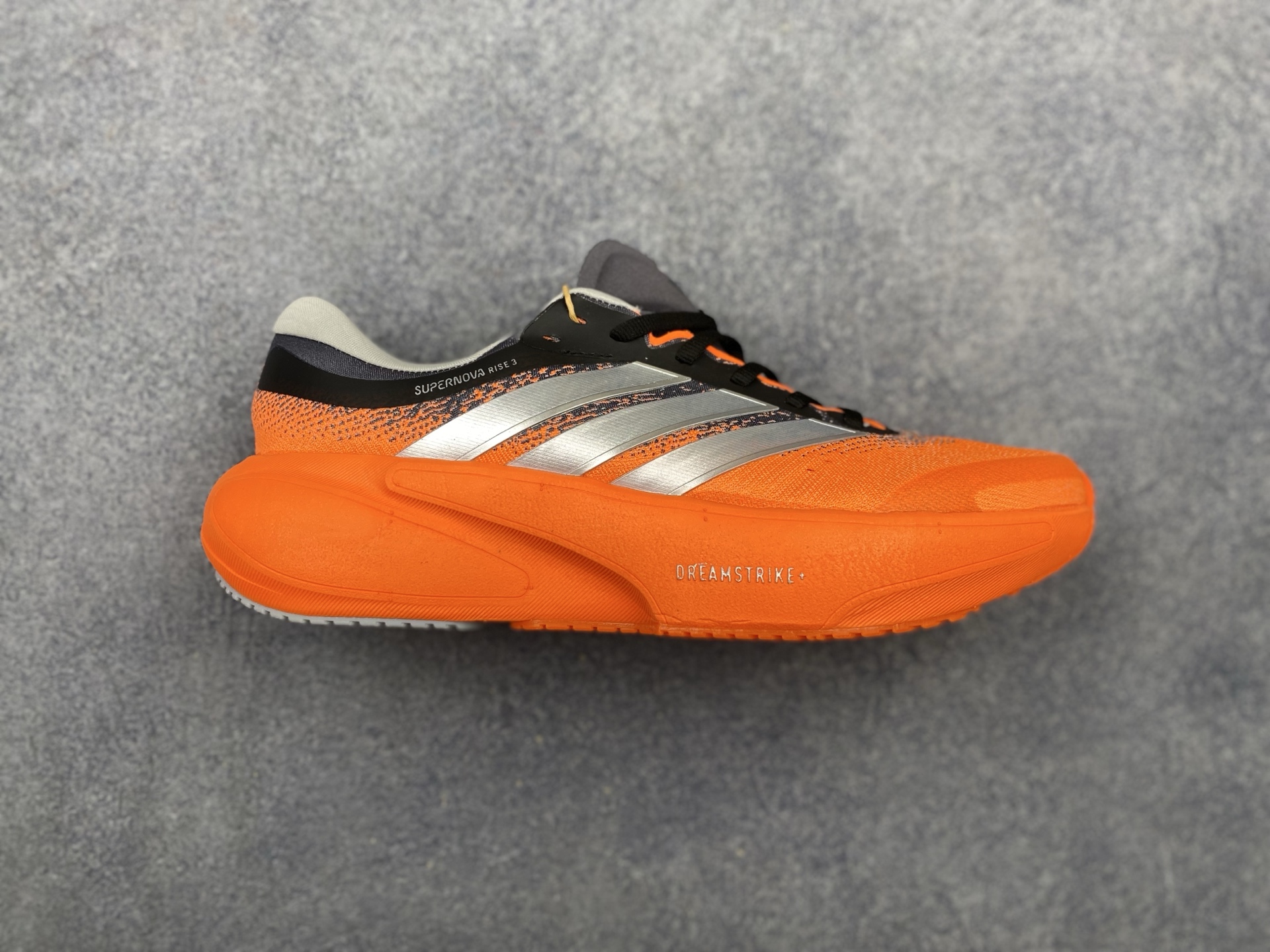 _d9J9sJjoBUy0ZzNvLytQGw-iGA3lFrW_IKkvZ4w