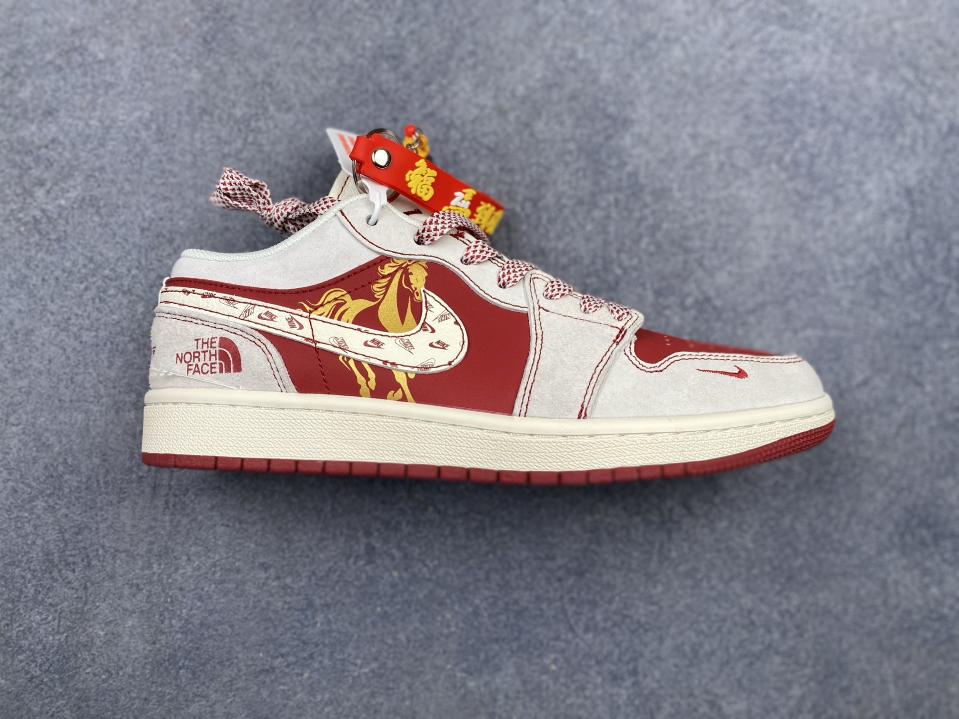 _dsT9sc43NbsCp67mL-qZbIDExIiP17J7ryja4eQ