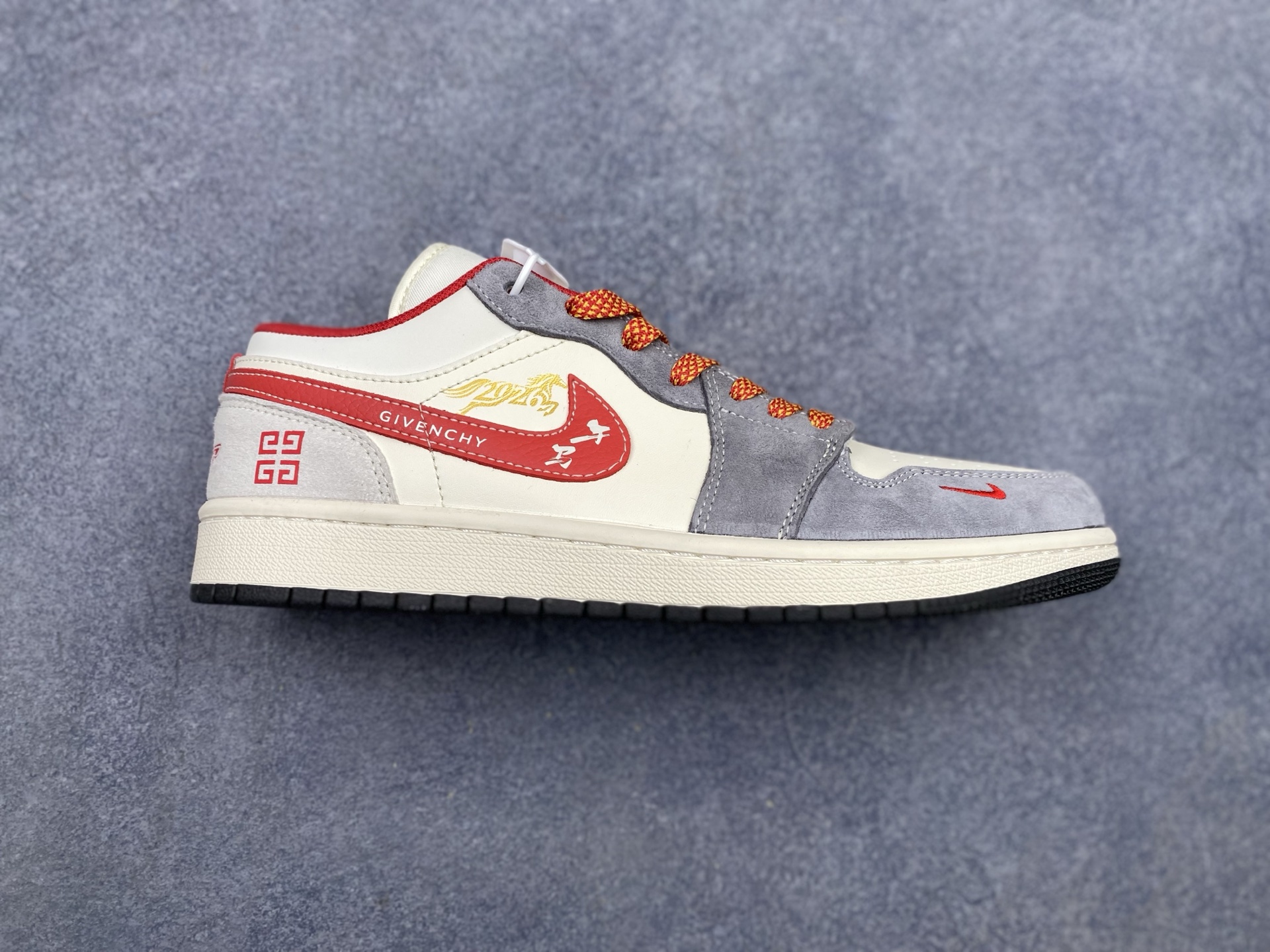 _d-a9sQY2nWOOyXaJ-Np75C7bOKpjXSFjXBBgnKw