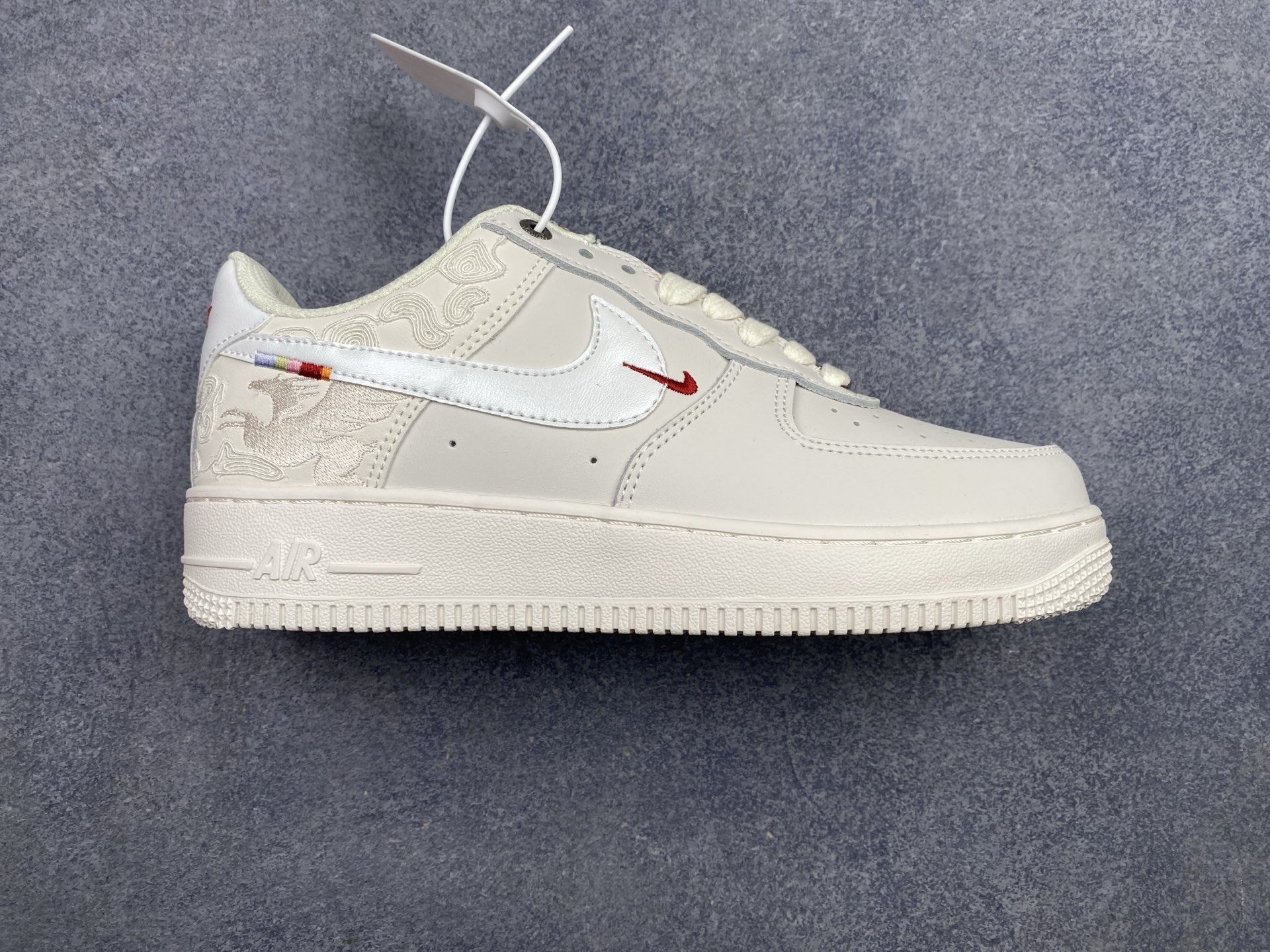 _dlI9s_YxSVS_DPNhDlfBQ2pIlg3Fbewo5s1gMiA