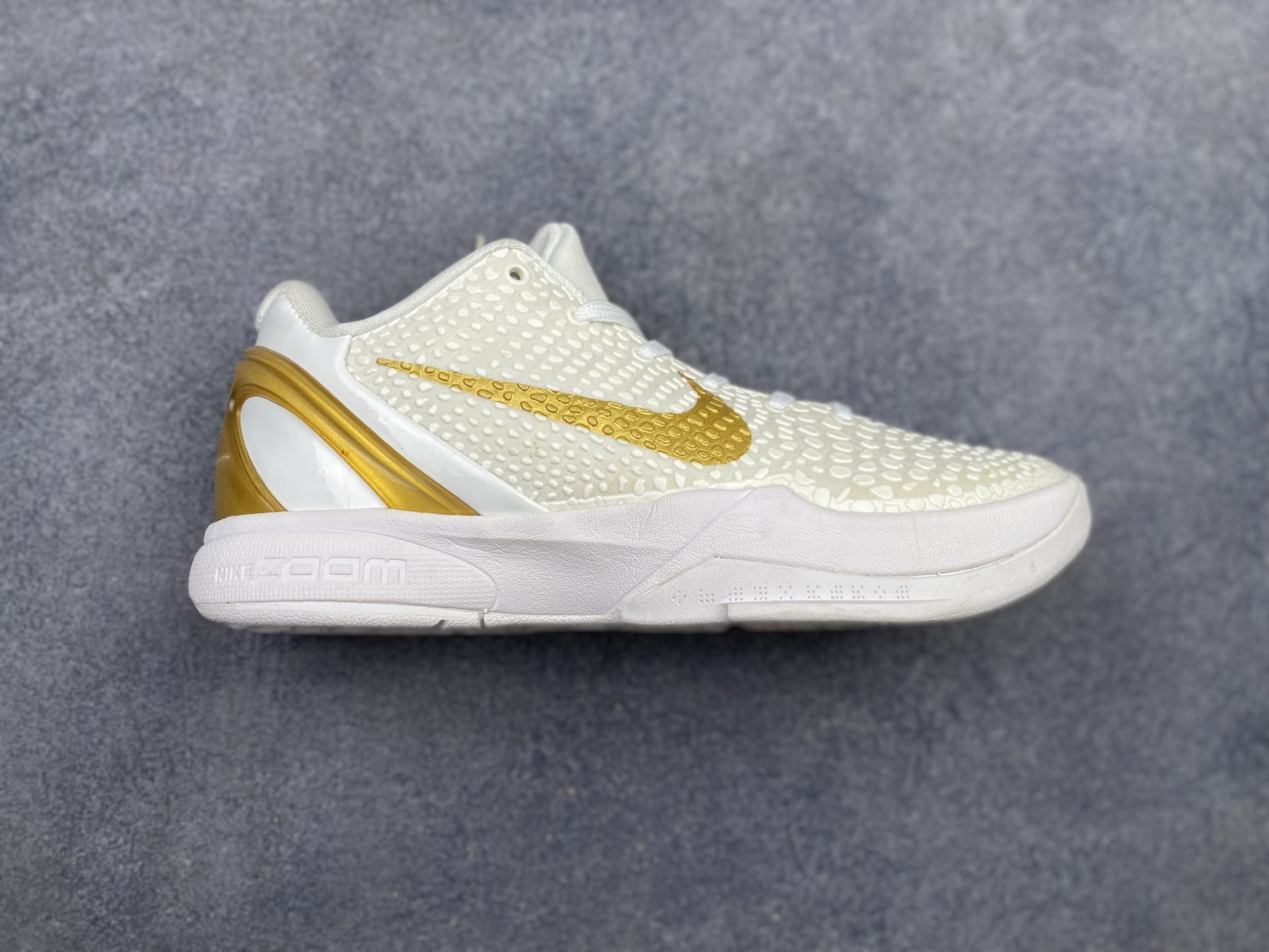 _dc_9soBE8b17GFmNQ3RMNmBMW1-hmJTYFLrU39g