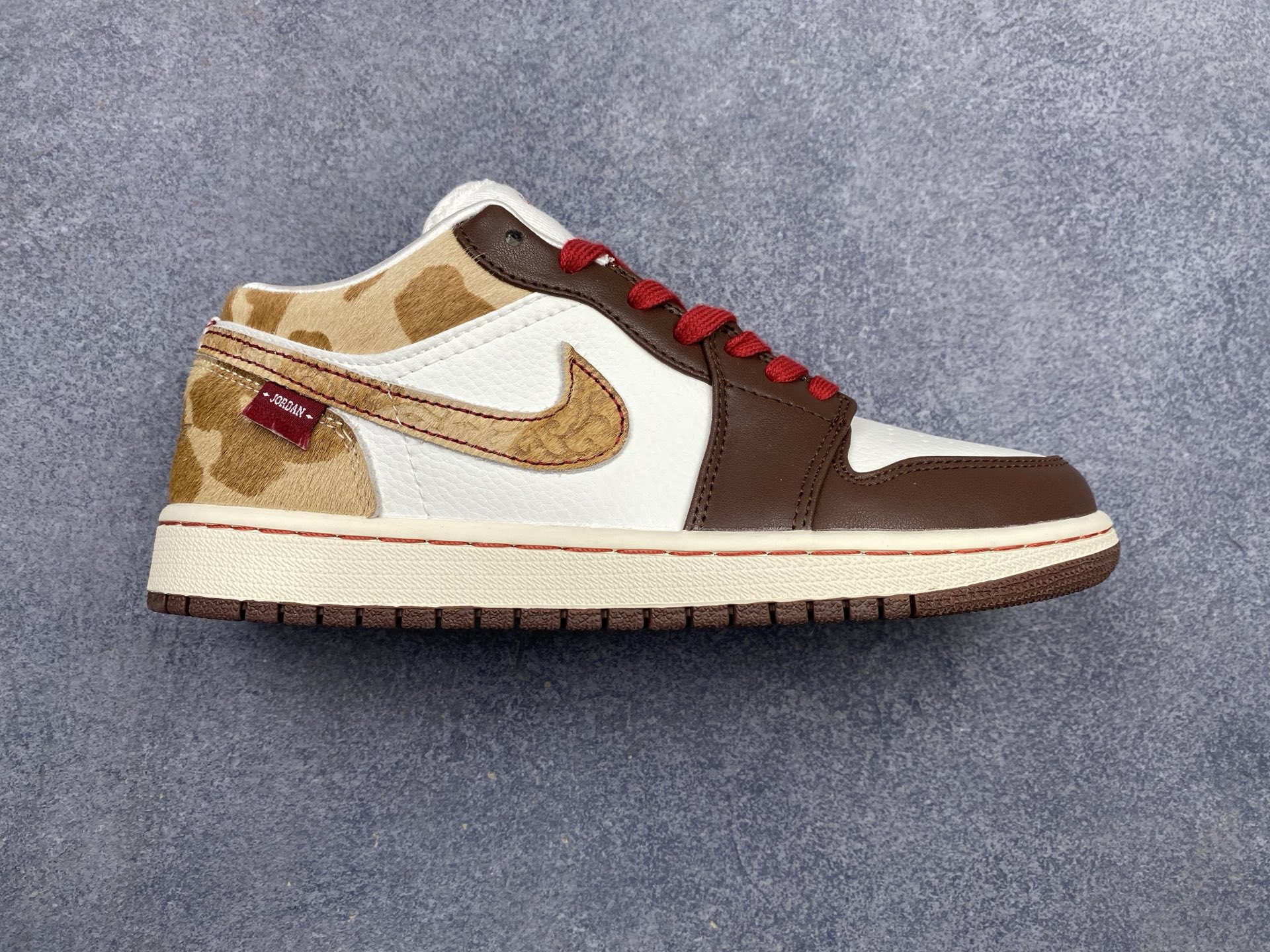 _dCh9sdllZI1mmzJk9TyP2t3GhuF_gLTWj0XG1NA