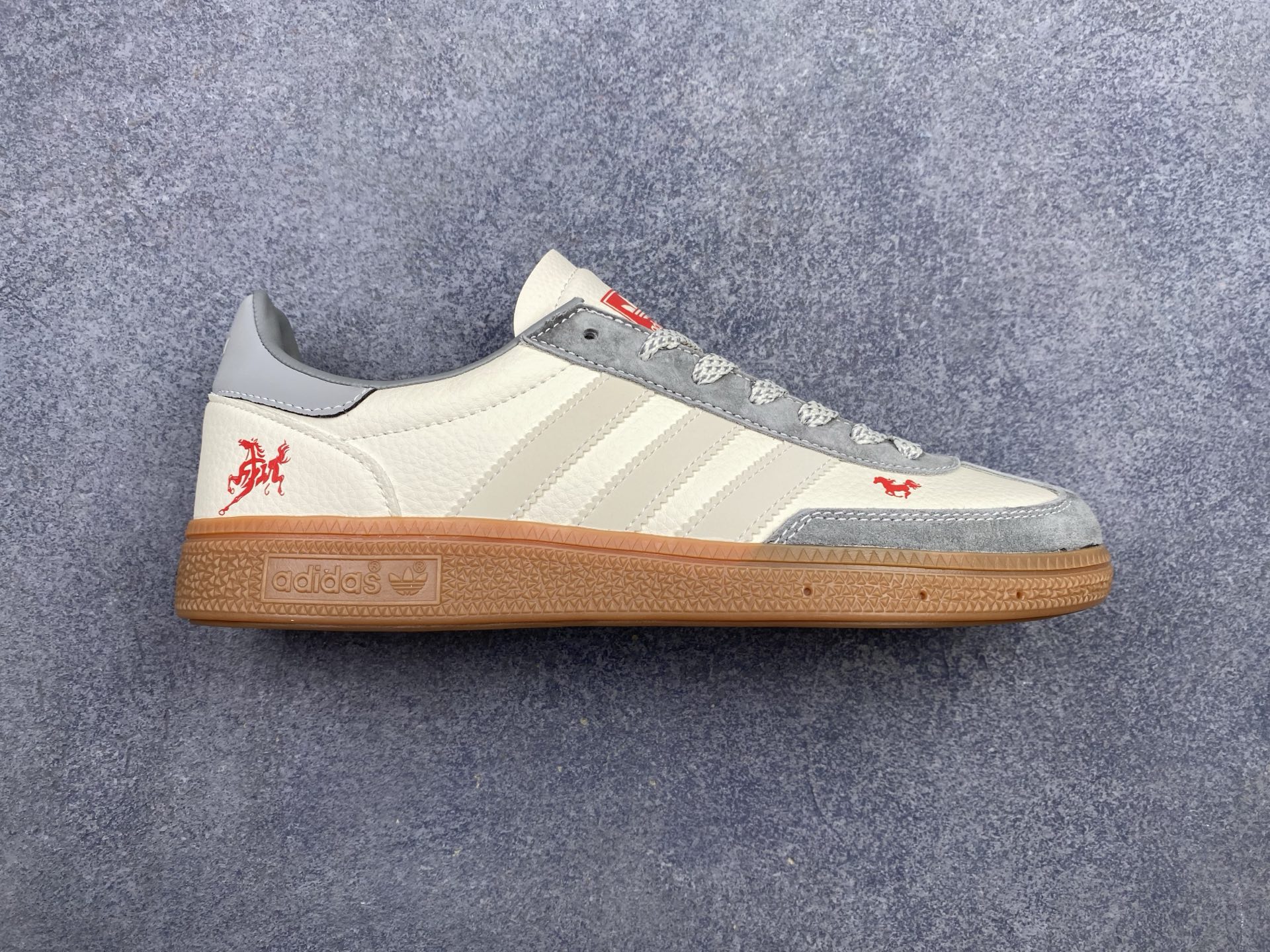 _dsN9s2qXEa5-P_Qp1PFZ7NcYjRL8eQlsiJn3zMw