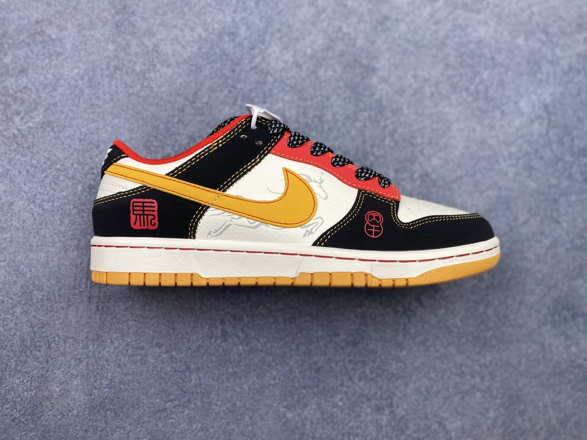 _dnh9s-KvOvDmTyFRfgdPjZUQ_qFWl5u7momxUYQ