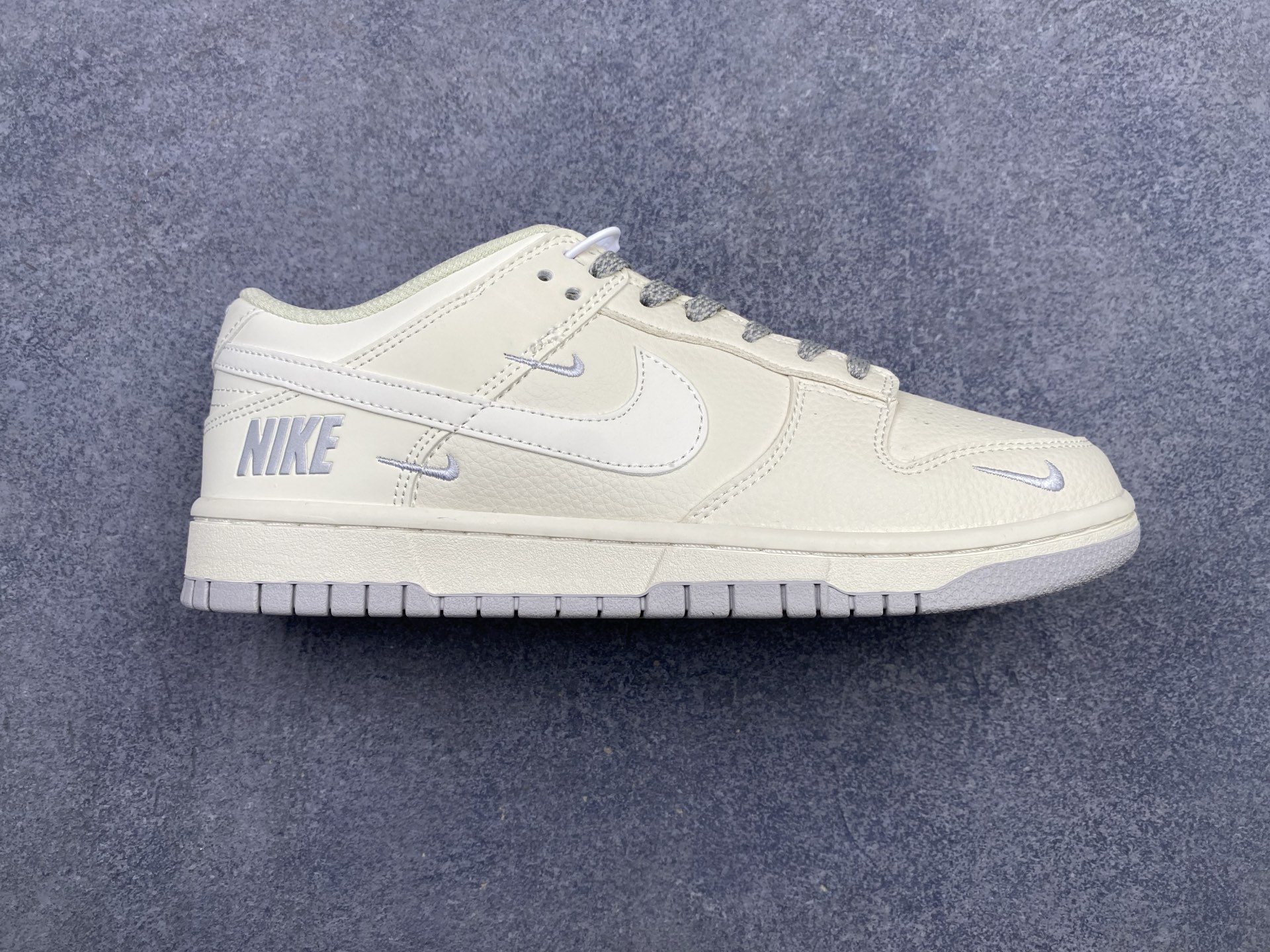 _dxW9s7c8zy2e0nEWdKabMZGFb_s_rWoTb2i05oA