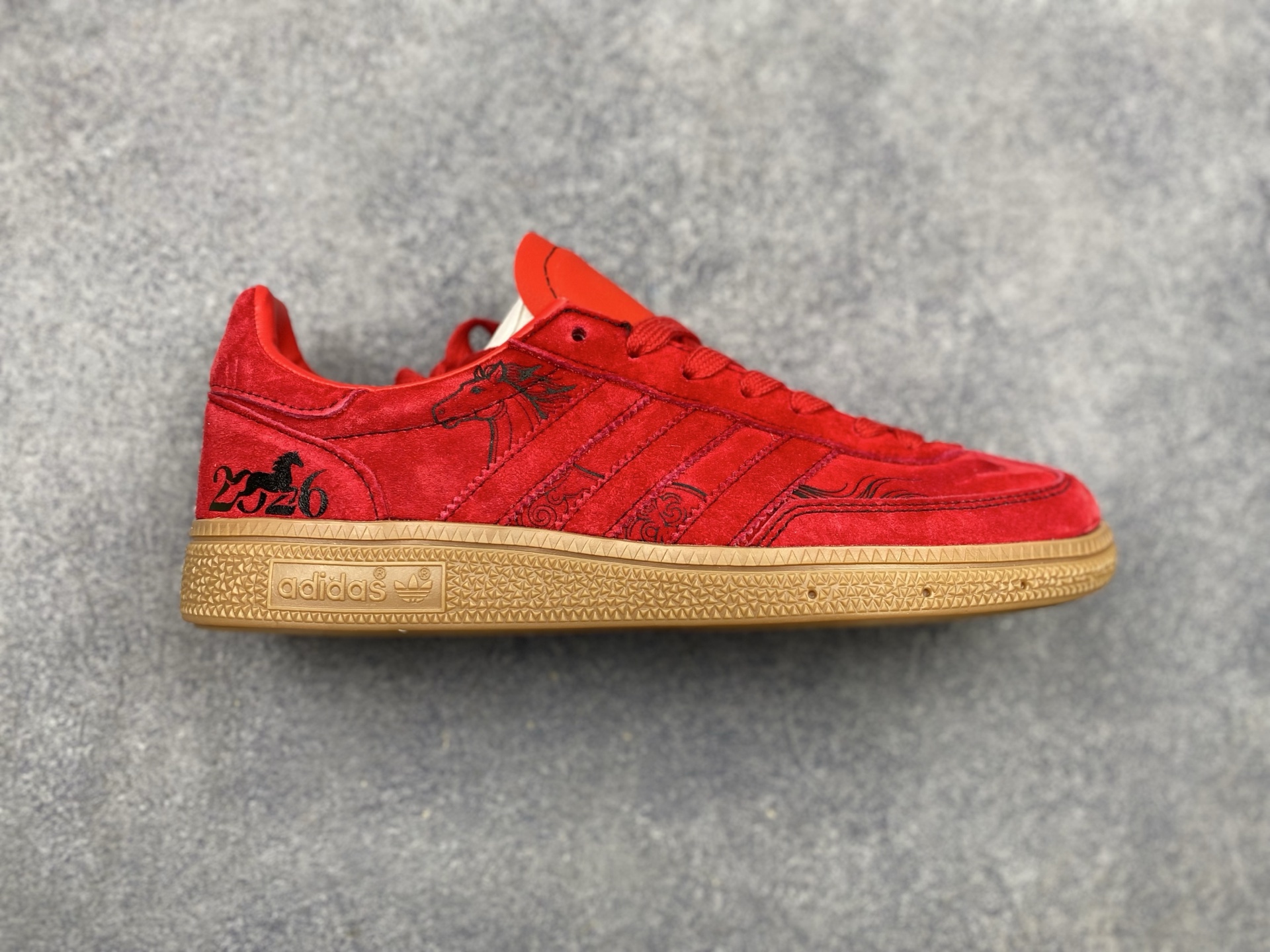 _dff9sZcLGnF-P7sl-kuYHKwaTy8zV95DnMu-PgA