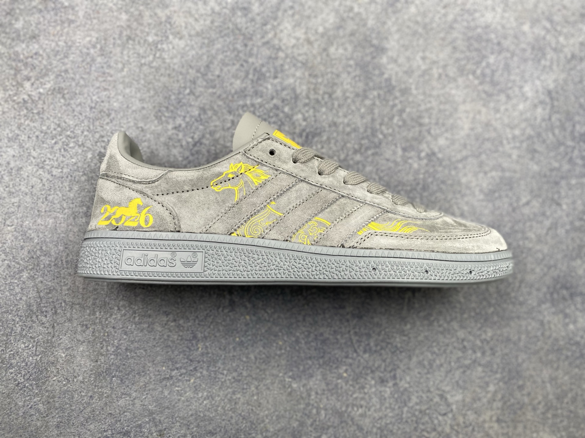 _dmt9s5F2UKQW708wb8hrYNTm__Qsr1n3dd302XA