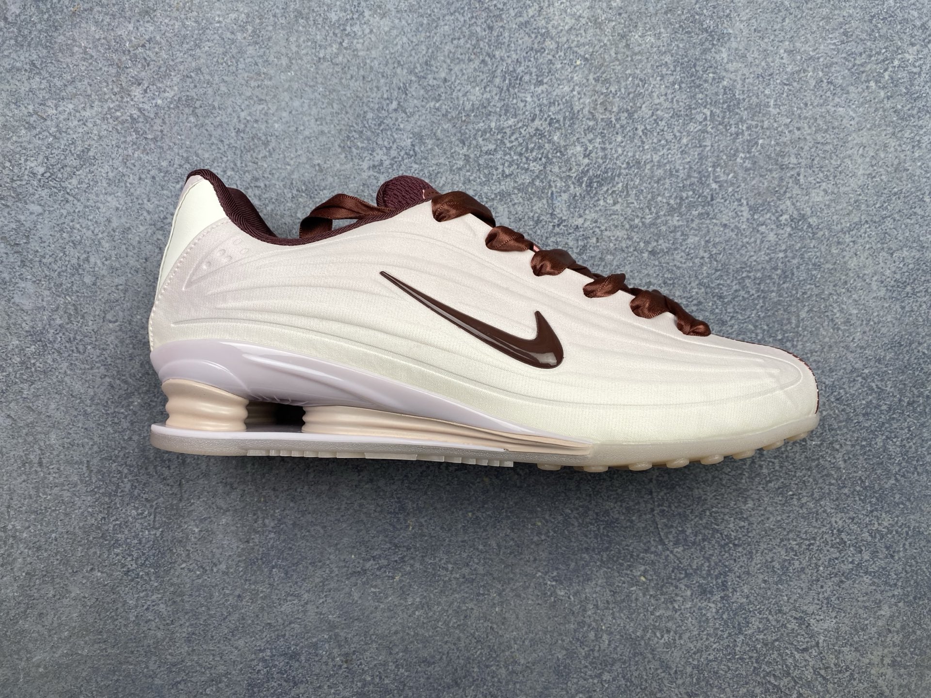 _dd29sG43FIsuhOupEJL6T8hvEugo9PWtsHFFKtw