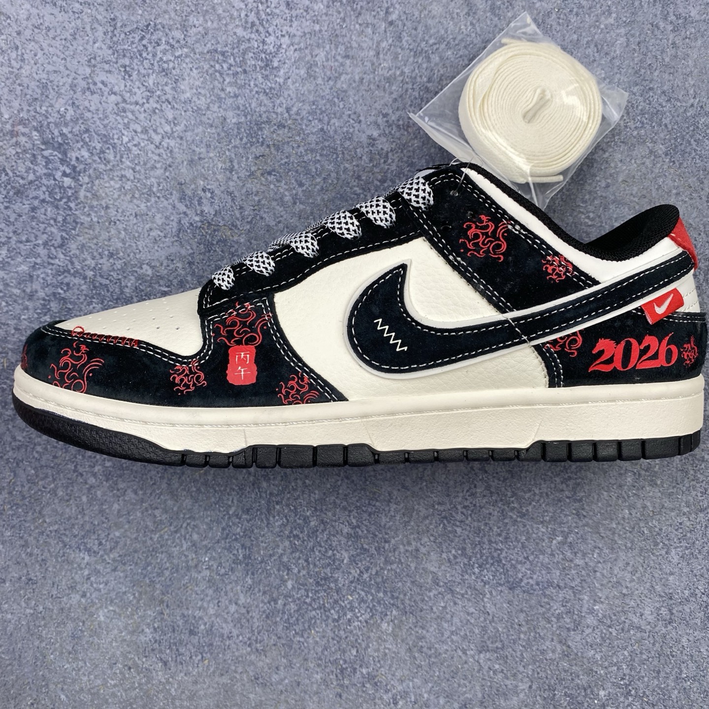 特价  DIY 特价 海外爆款限量发售！高端定制Nike SB Dunk Low “巴黎世家联名---米白灰”高端定制 
