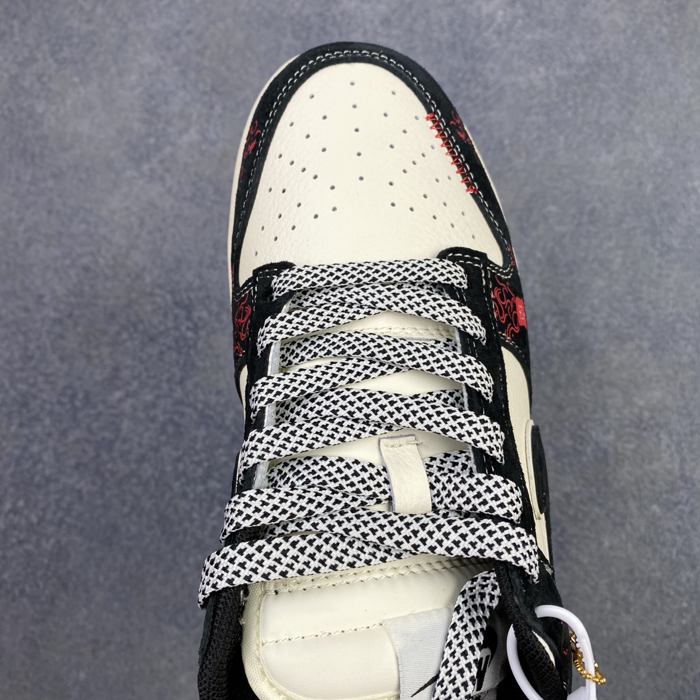 特价 DIY 特价 海外爆款限量发售!高端定制Nike SB Dunk Low “巴黎世家联名---米白灰”高端定制 特价 DIY 特价 海外爆款限量发售!高端定制Nike SB Dunk Low “巴黎世家联名---米白灰”高端定制