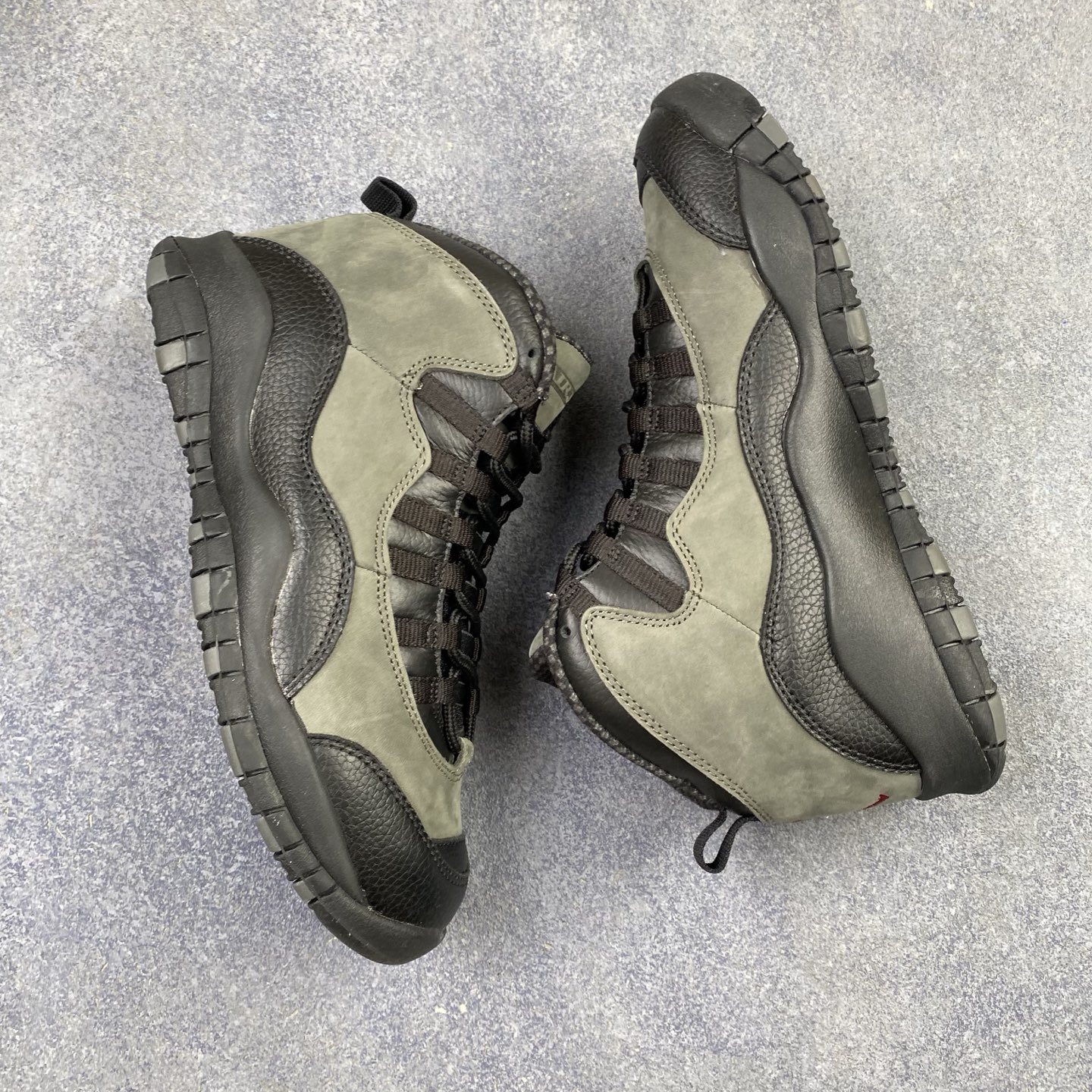库存表特价 秋冬特价#Top纯原  Air Jordan  多系列尾单 原厂皮革 舒适运动 防滑减震 高帮 黑脚趾 行业