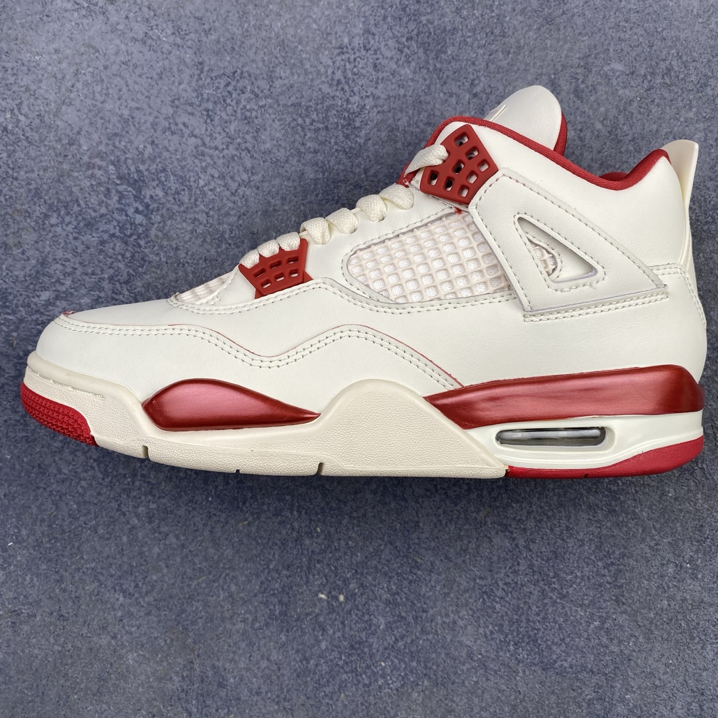 库存表特价 秋冬特价#Top纯原  Air Jordan  多系列尾单 原厂皮革 舒适运动 防滑减震 高帮 黑脚趾 行业