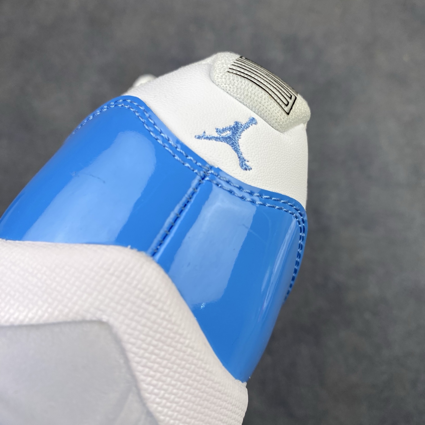 库存表特价 秋冬特价#Top纯原  Air Jordan  多系列尾单 原厂皮革 舒适运动 防滑减震 高帮 黑脚趾 行业