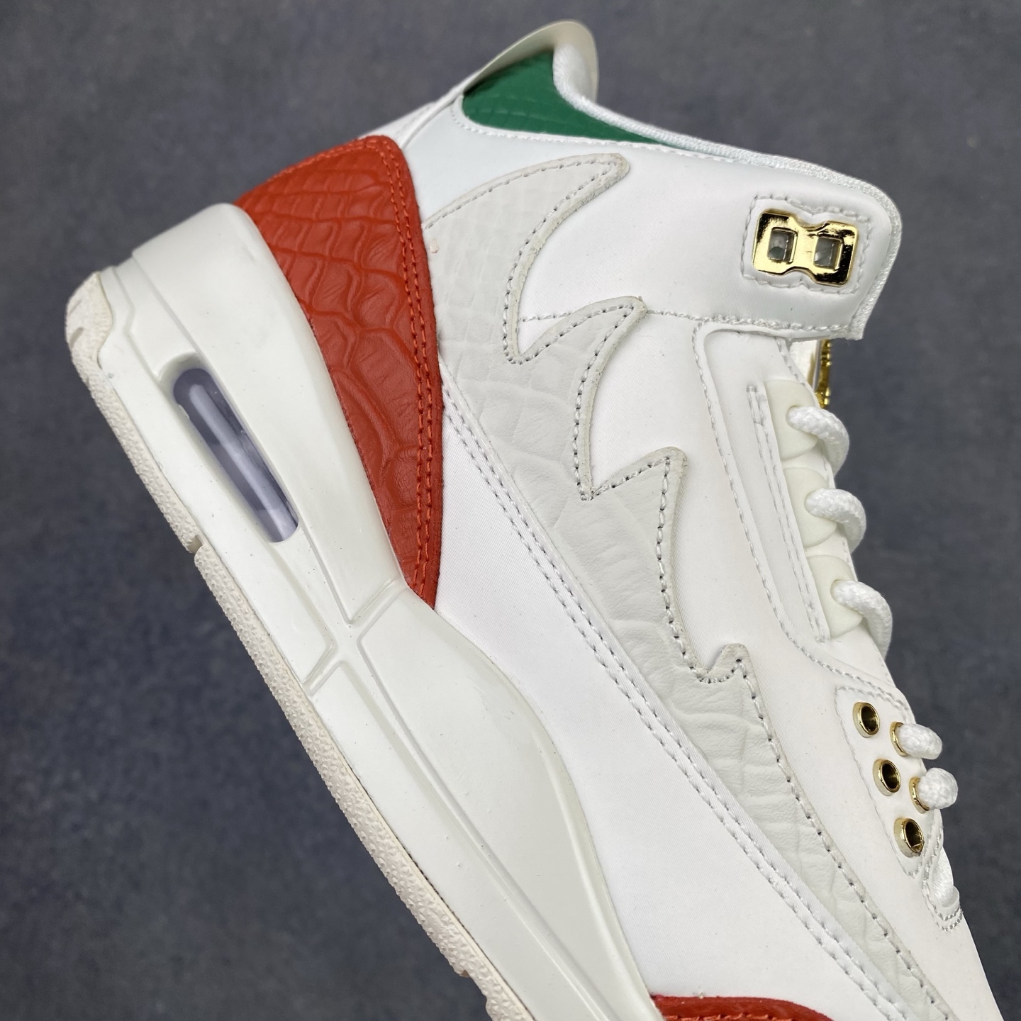 特价 秋冬特价#Top纯原  Air Jordan  多系列尾单 原厂皮革 舒适运动 防滑减震 高帮 黑脚趾 行业天花板