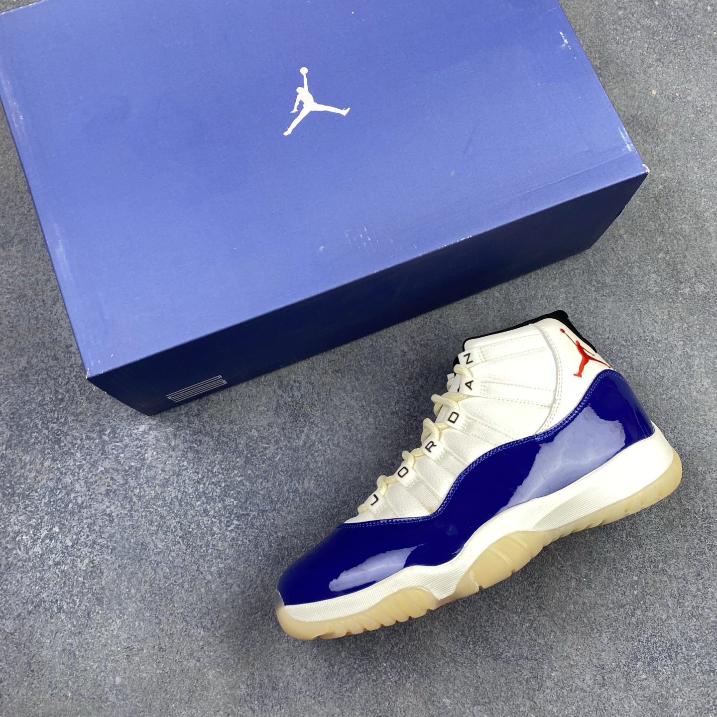 特价 秋冬特价#Top纯原  Air Jordan  多系列尾单 原厂皮革 舒适运动 防滑减震 高帮 黑脚趾 行业天花板