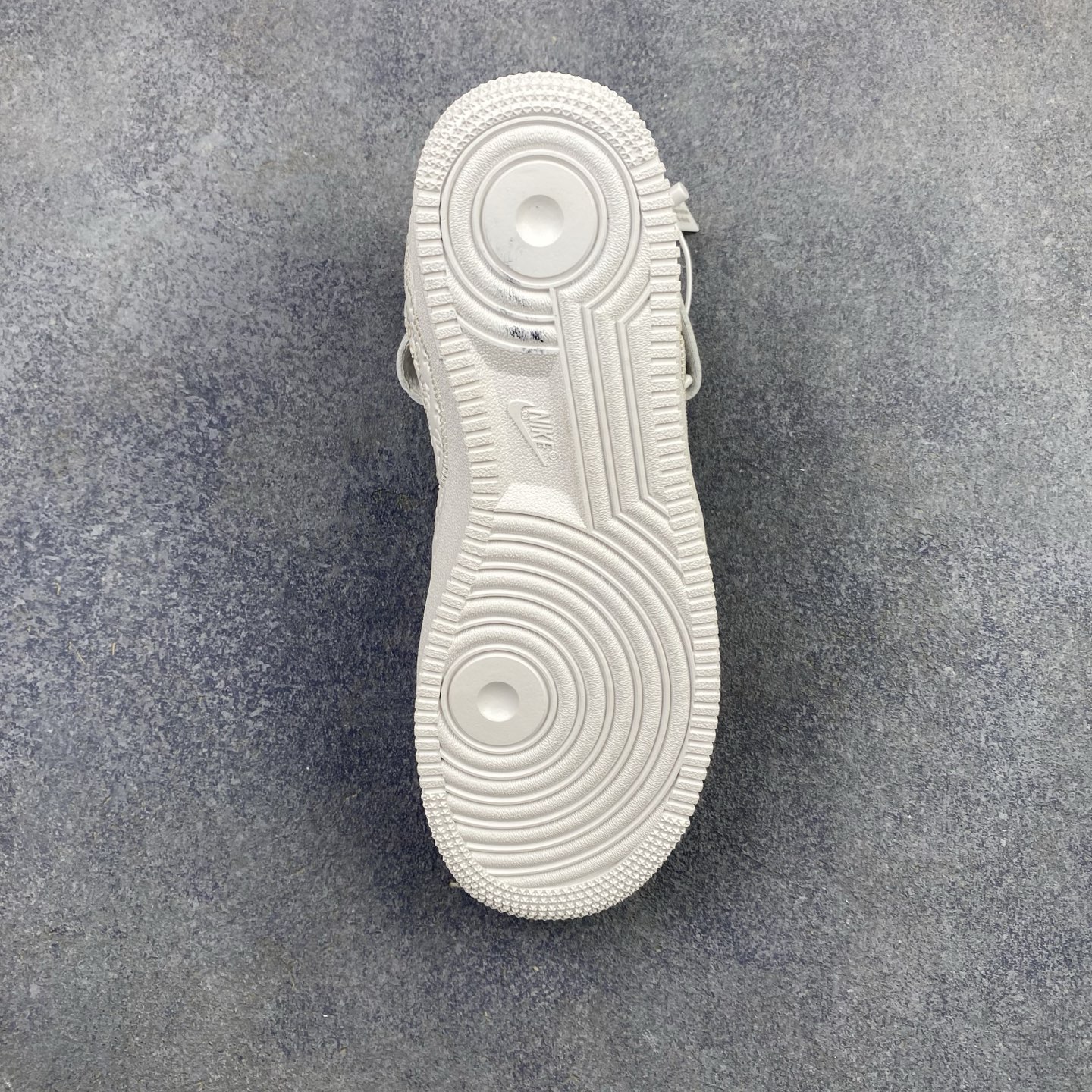福利特价 💥LouisVuittonxNike Air Force 1 Low低帮系带板鞋 LV联名 空军一号 AF1低