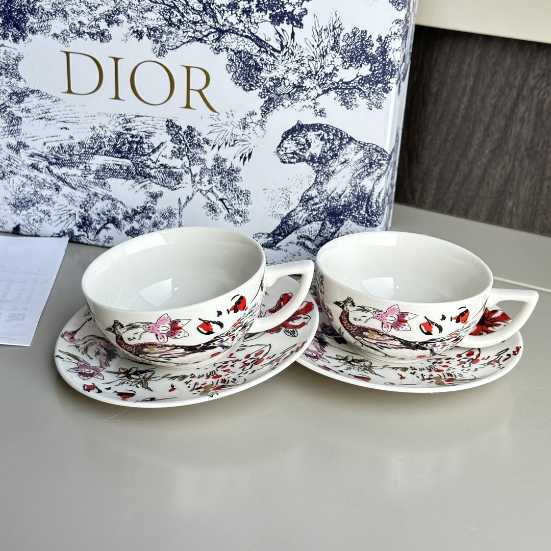 Dior item 8