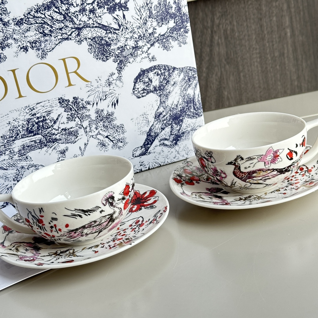Dior item 9