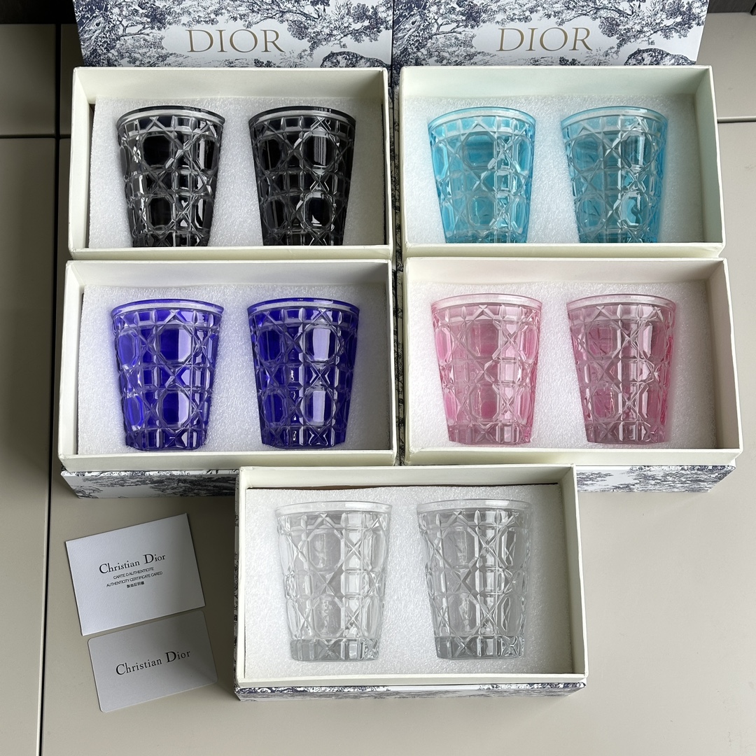 Dior Cannage Motif Glass Tumbler - Comprehensive 3
