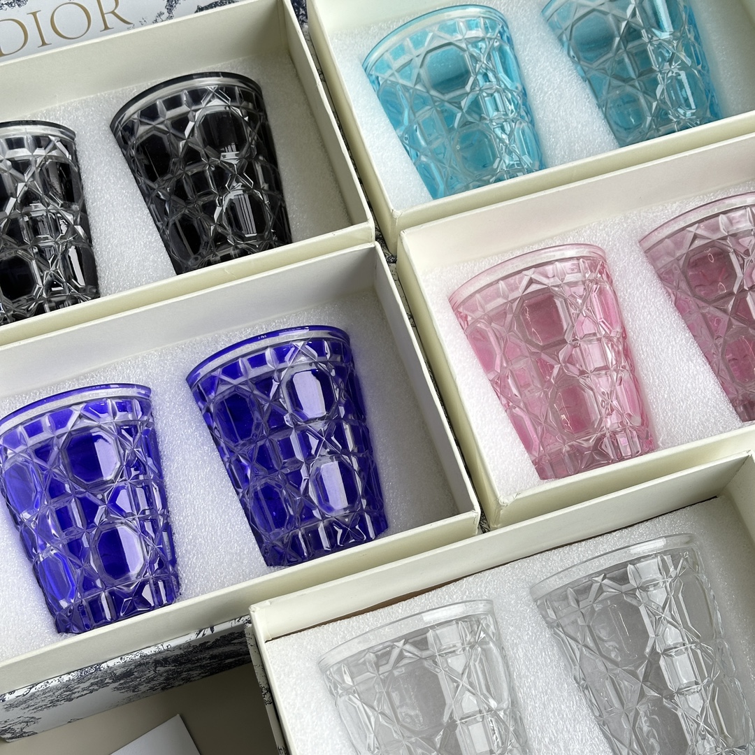 Dior Cannage Motif Glass Tumbler - Comprehensive 4