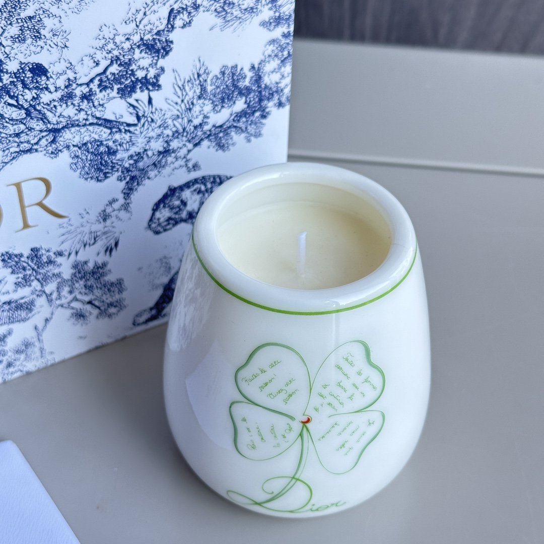 DIOR铃兰系列四叶草羊脂玉陶瓷罐香薰蜡烛 6